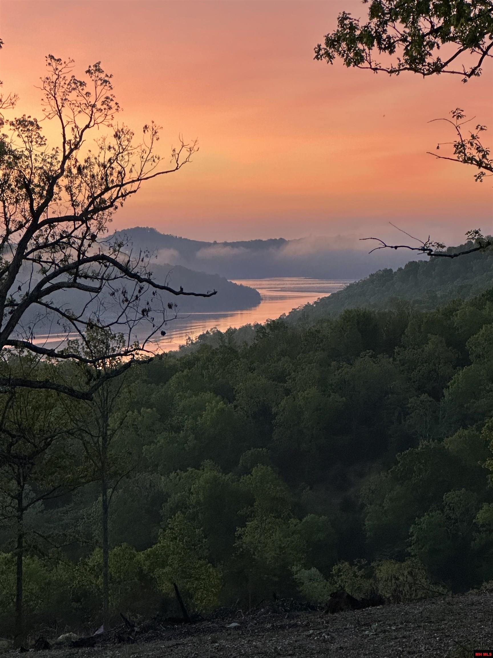 001-03317-000 Blackjack Trail