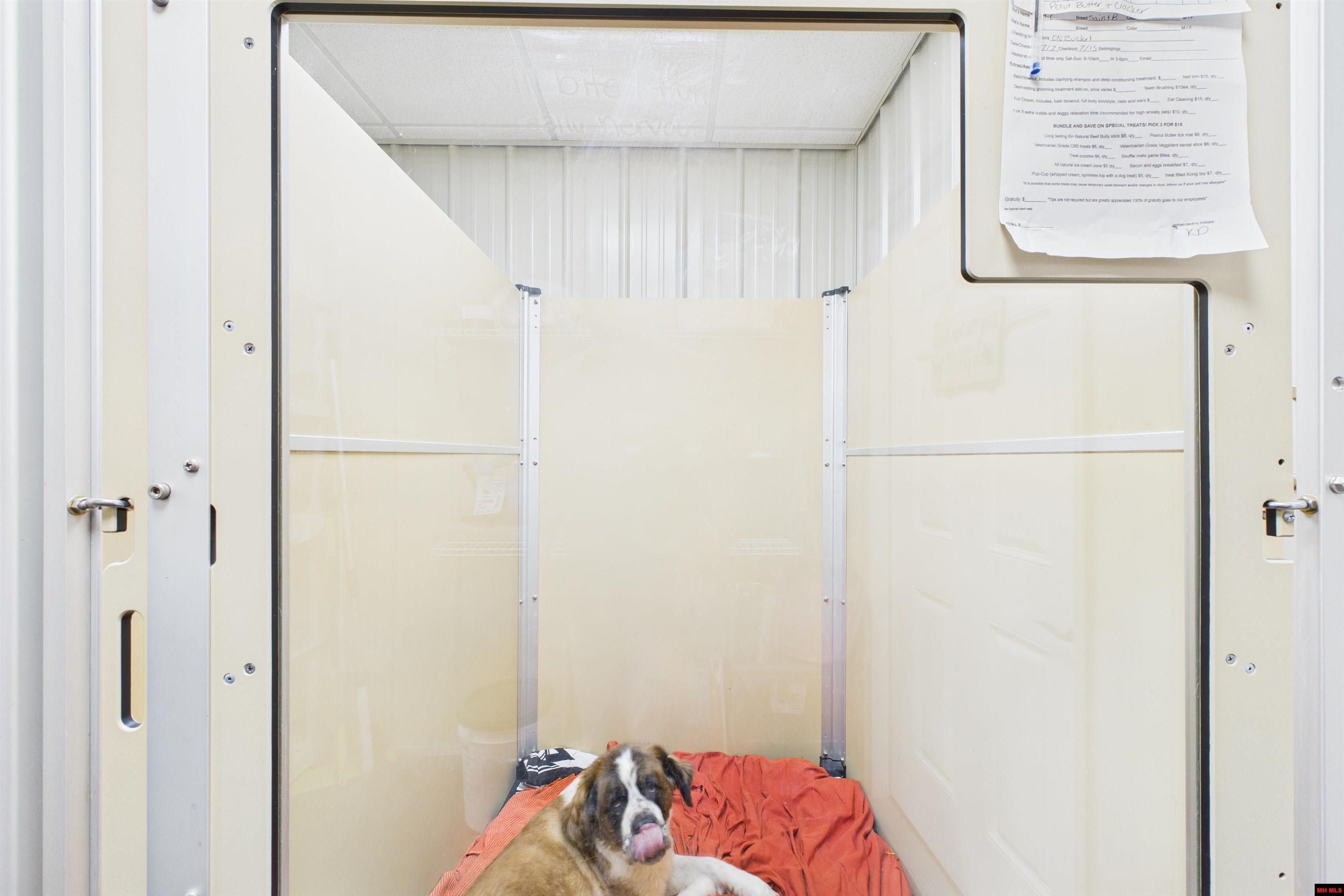 702 E MAIN STREET Flippin, AR