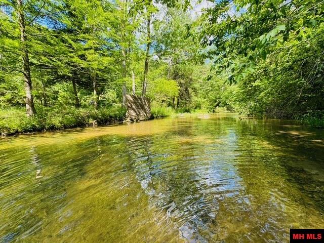 001-01112-000 Cr 127