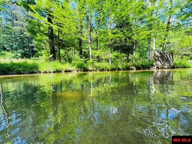 001-01112-000 Cr 127