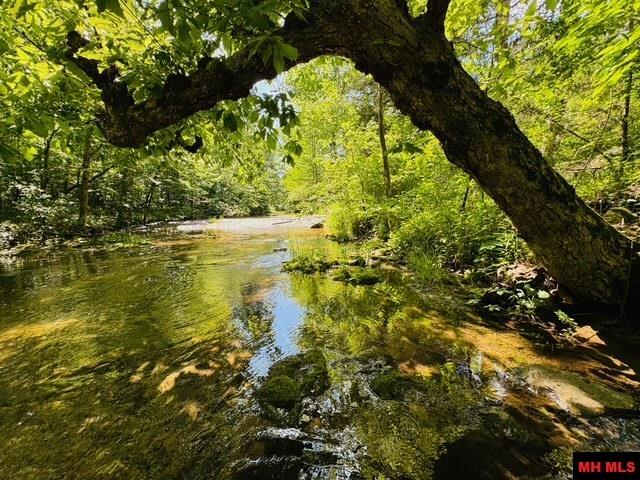 001-01112-000 Cr 127