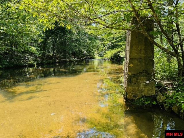 001-01112-000 Cr 127