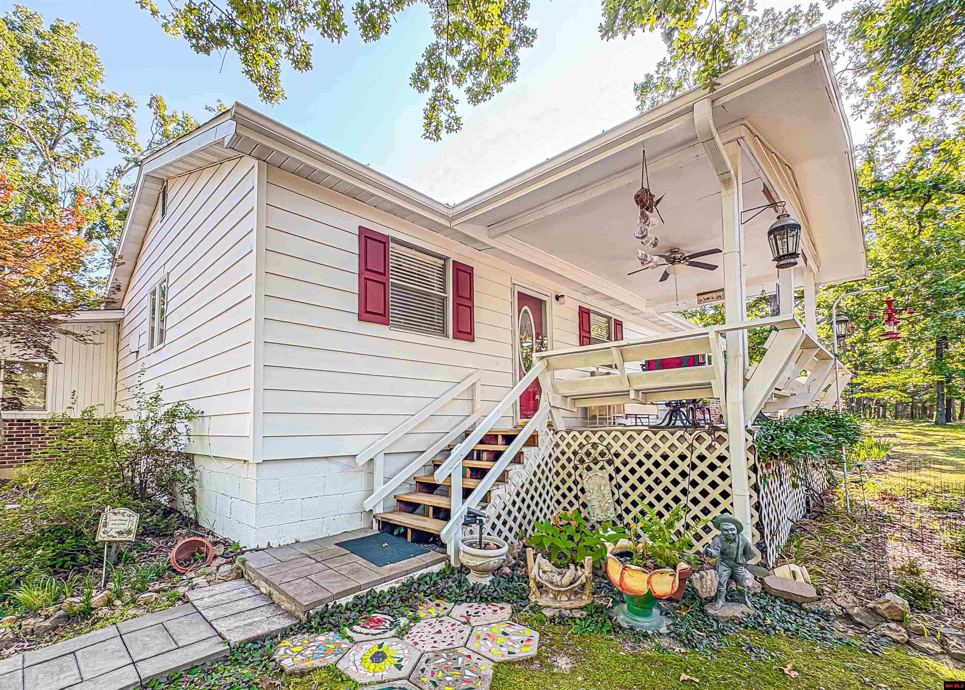 201 Cedar Tree Drive