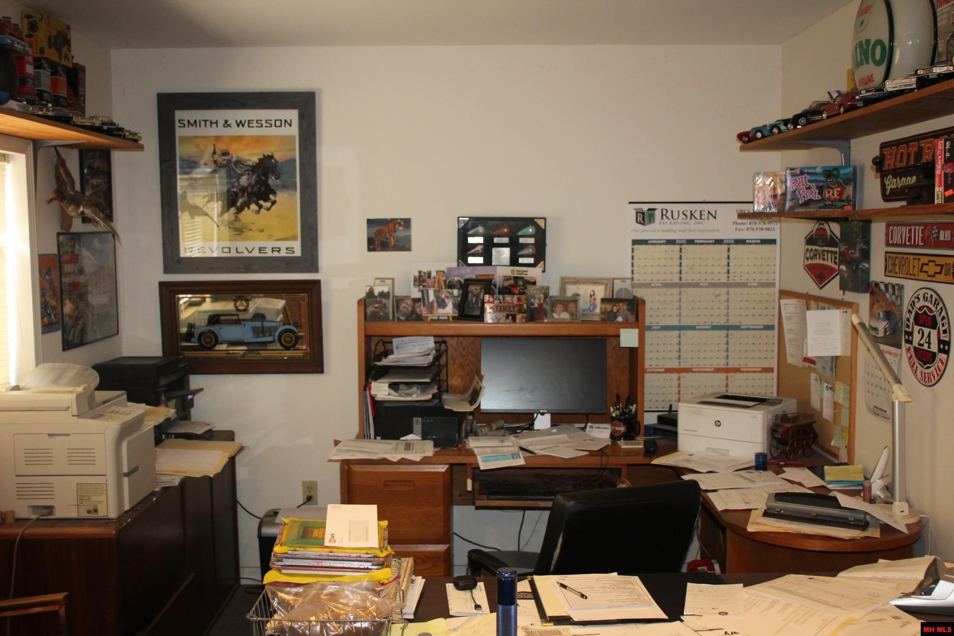 312 D & D PLAZA Yellville, AR