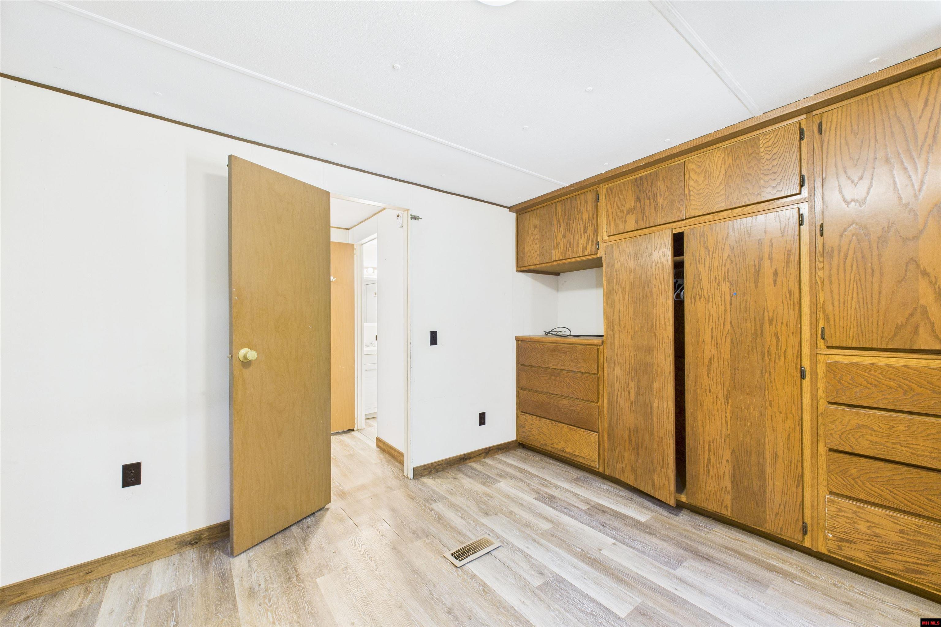 3239 Rocky Ridge Road