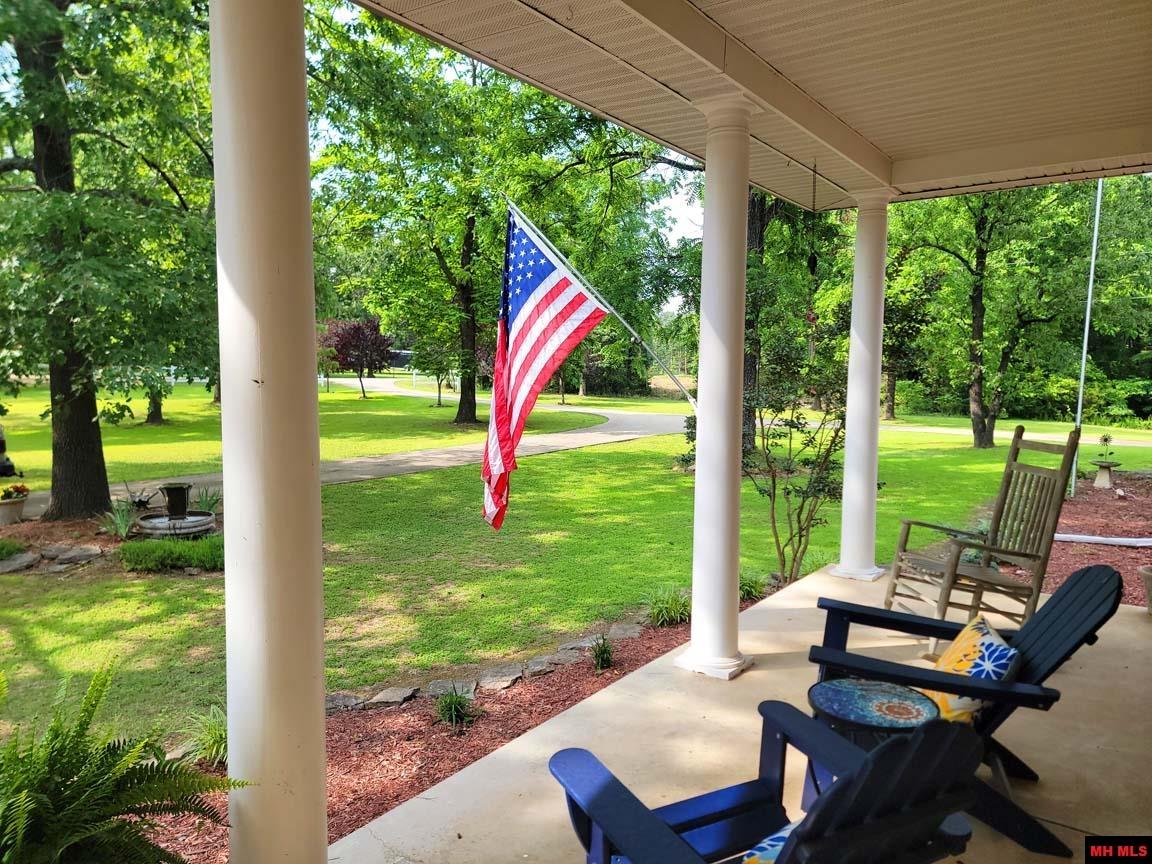 180 OAK TREE TERRACE Mountain Home, AR