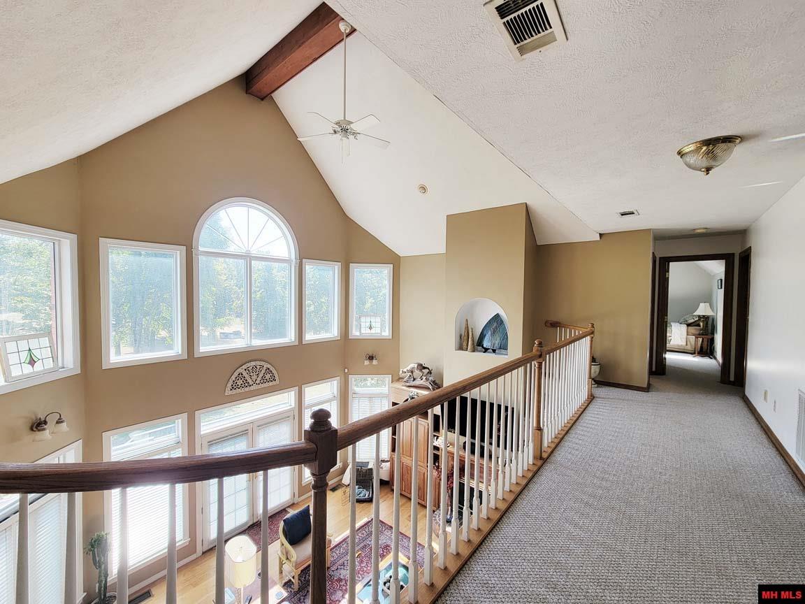 180 OAK TREE TERRACE Mountain Home, AR