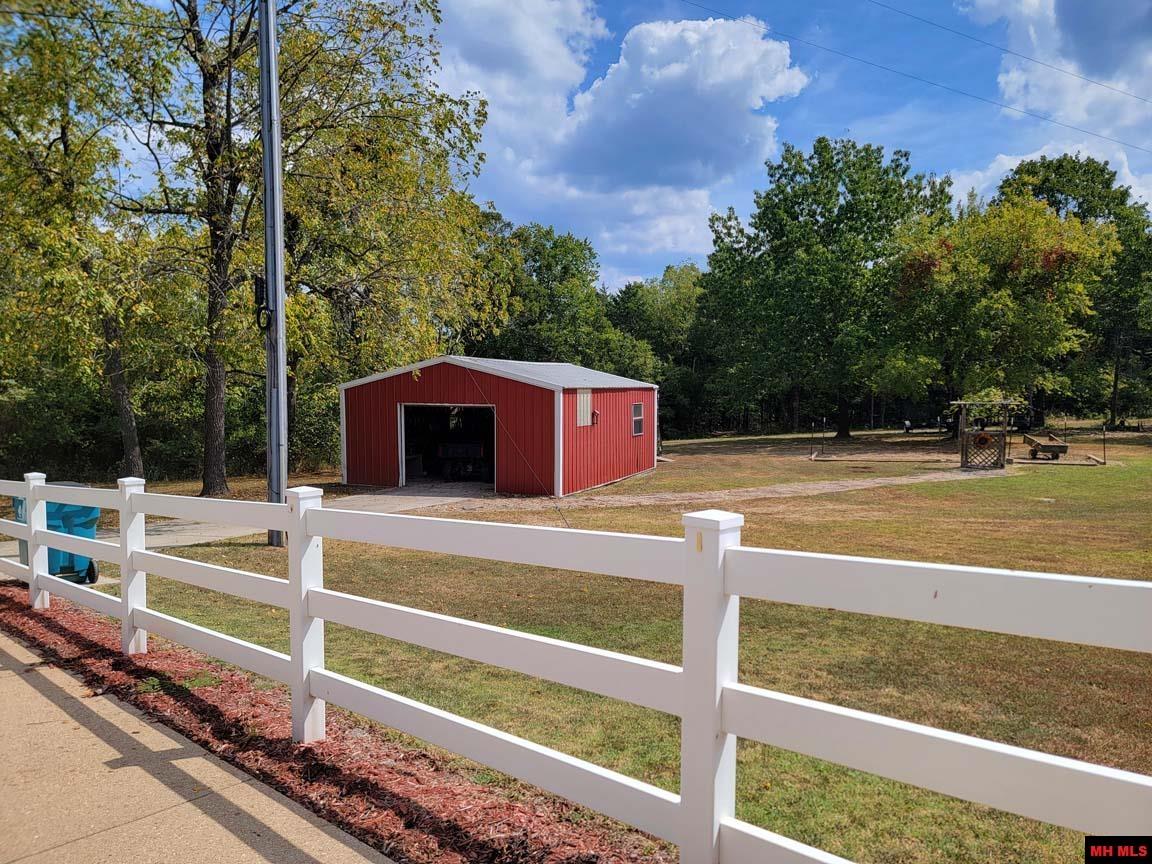 180 OAK TREE TERRACE Mountain Home, AR