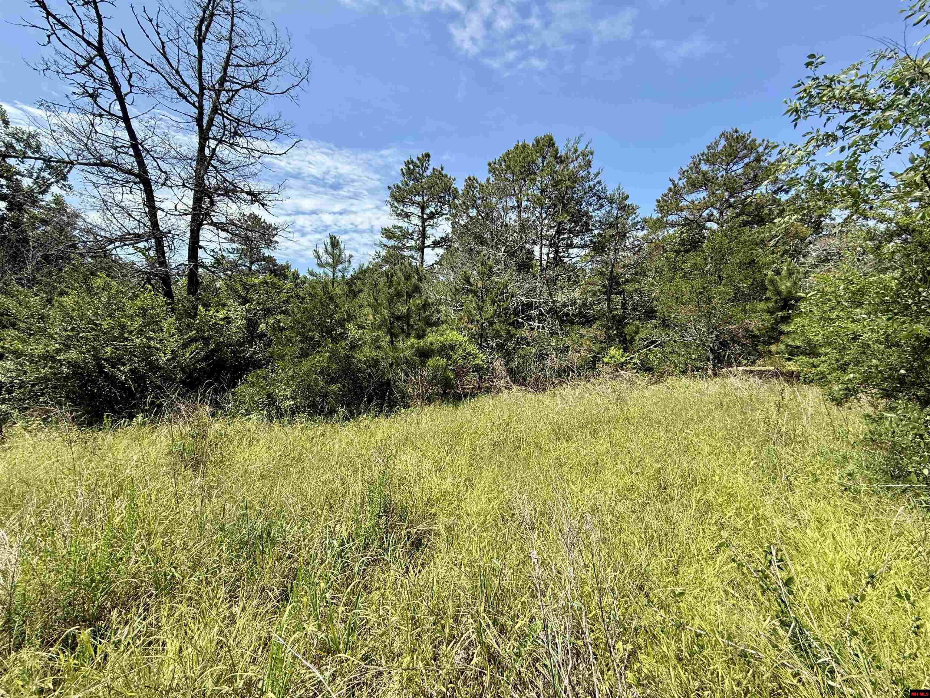 001-01049-000 Cr 128