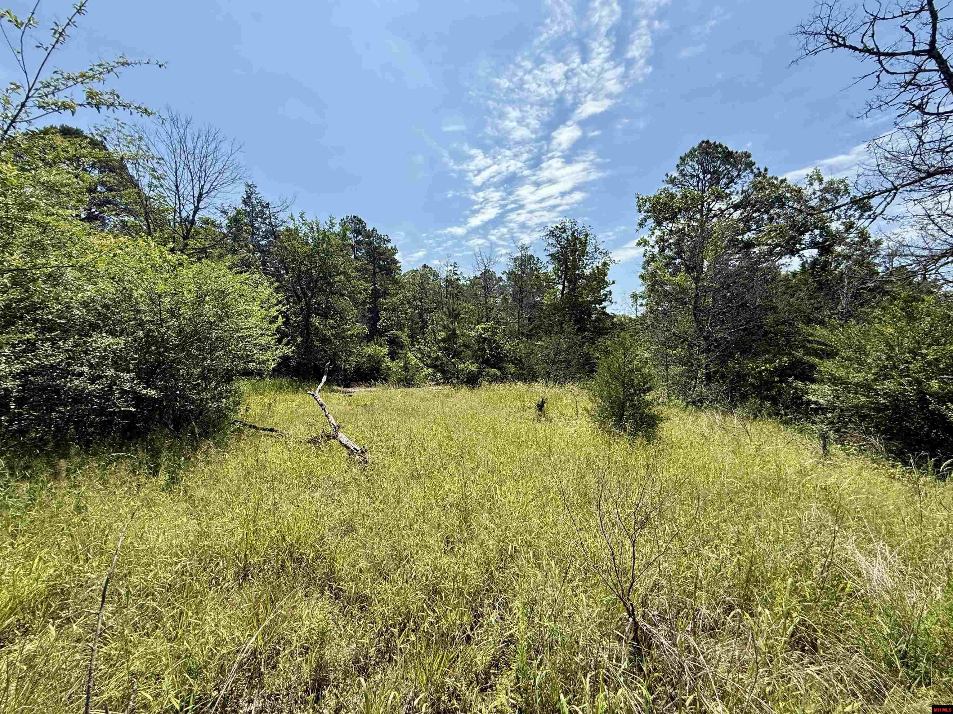 001-01049-000 Cr 128