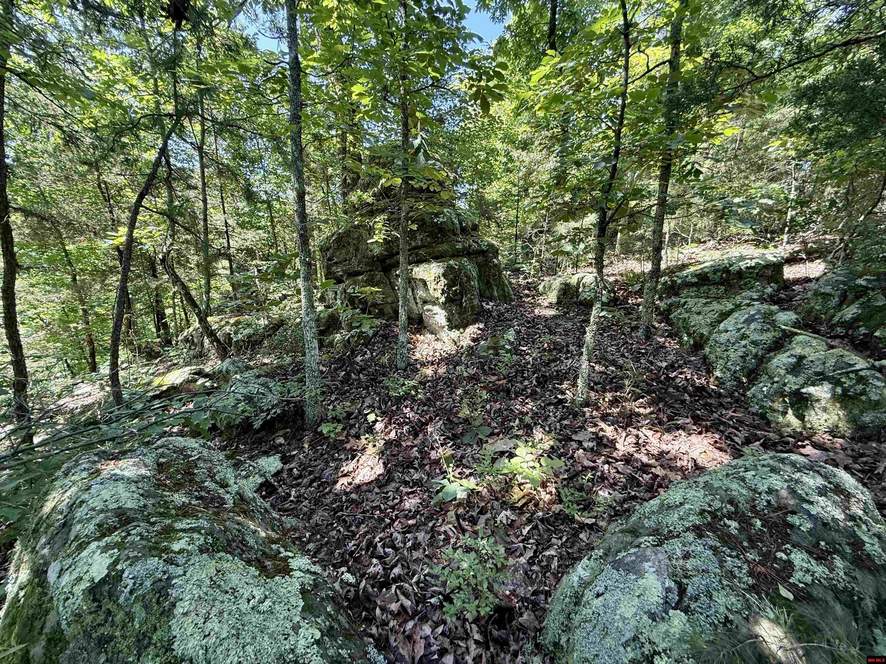 001-01049-000 Cr 128