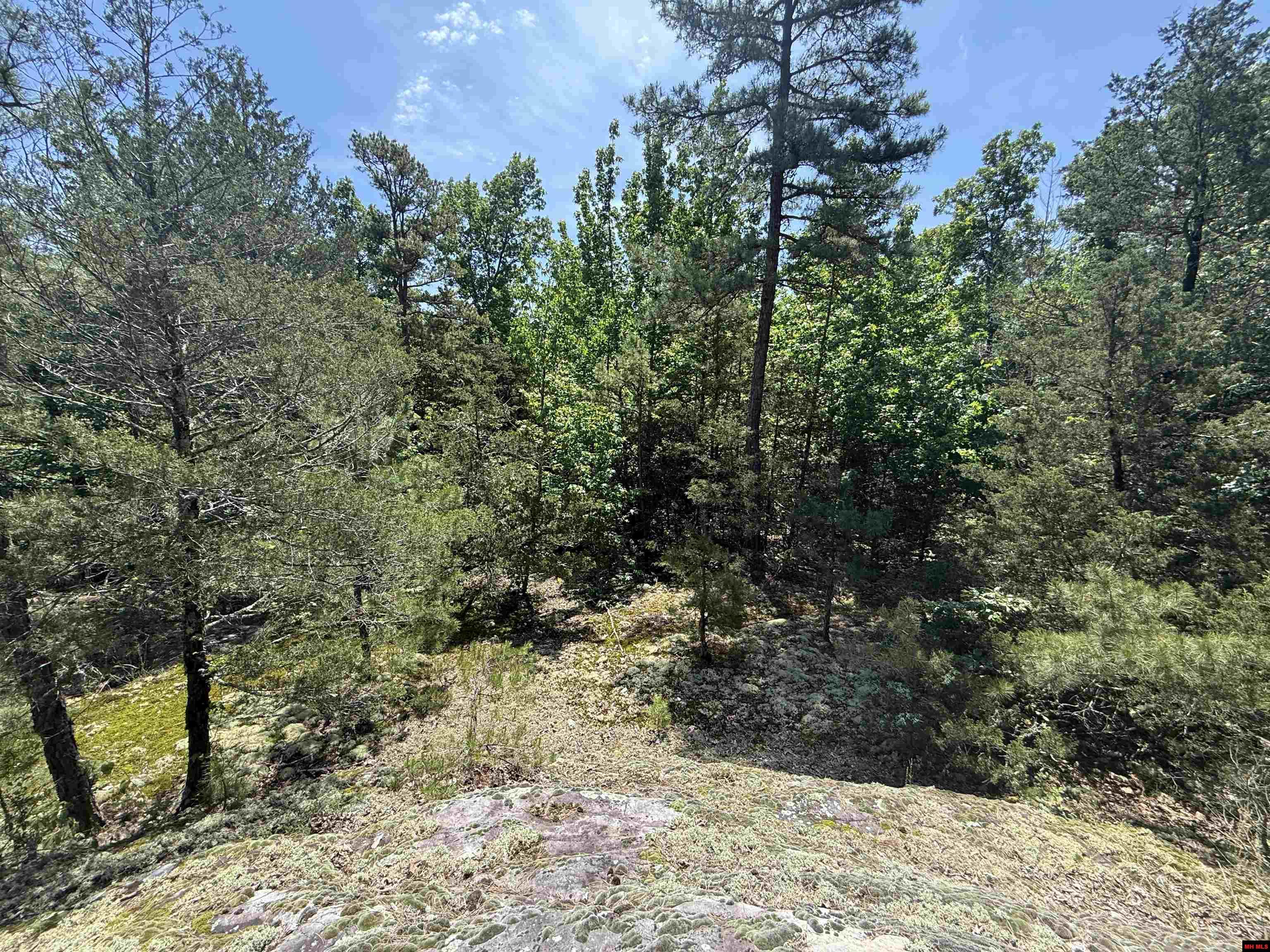 001-01049-000 Cr 128