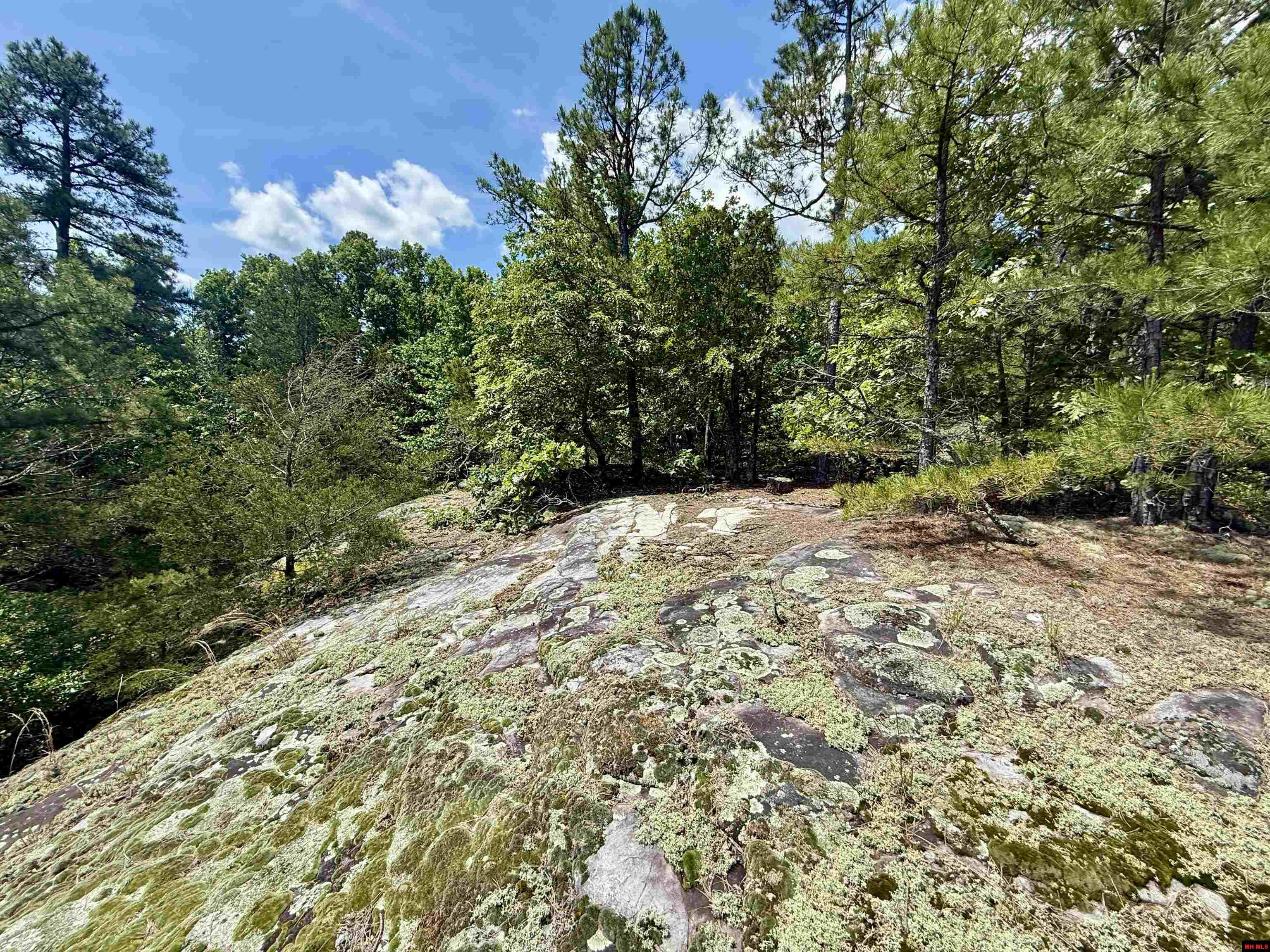 001-01049-000 Cr 128