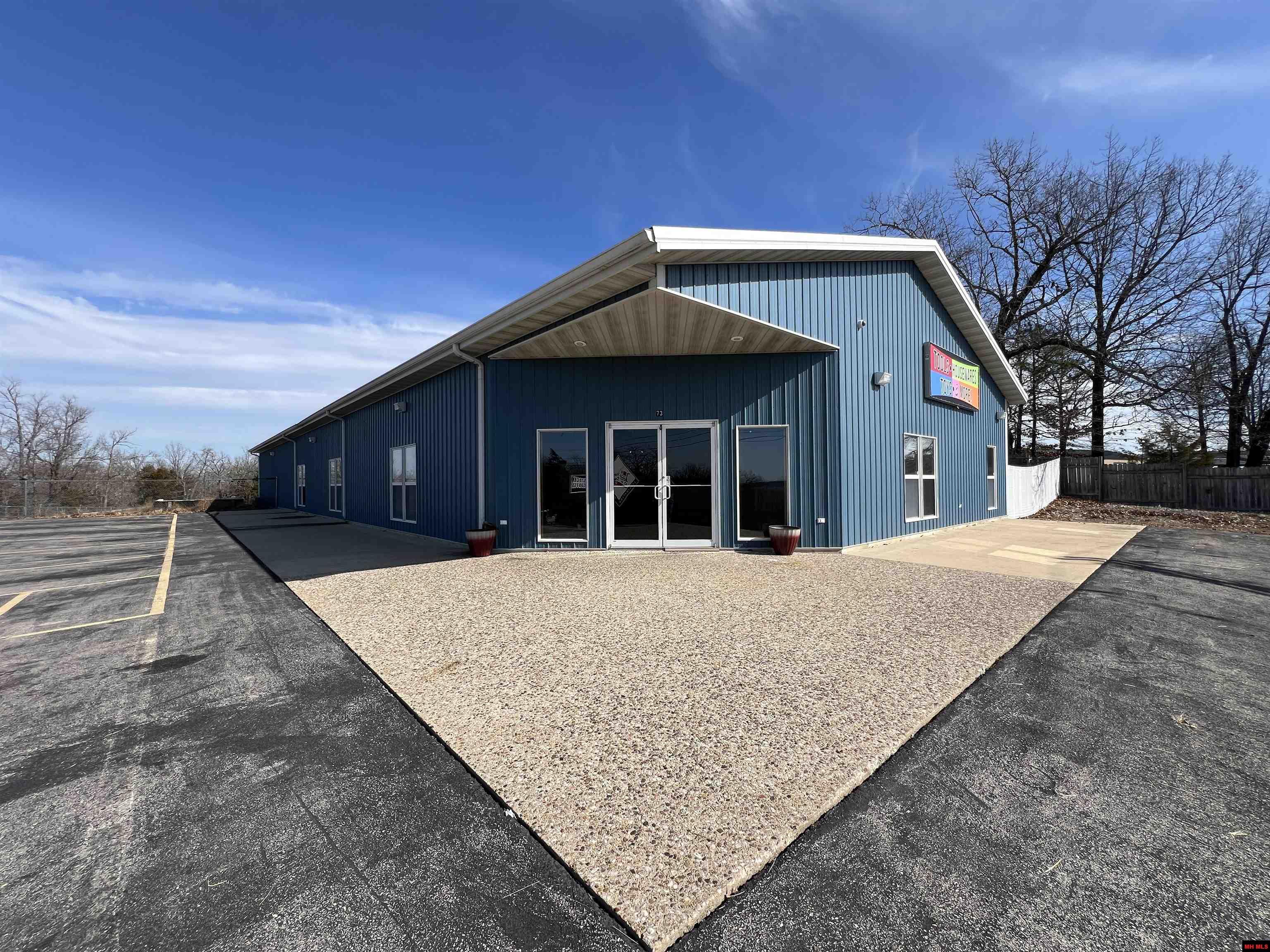 73 CR 842 Henderson, AR