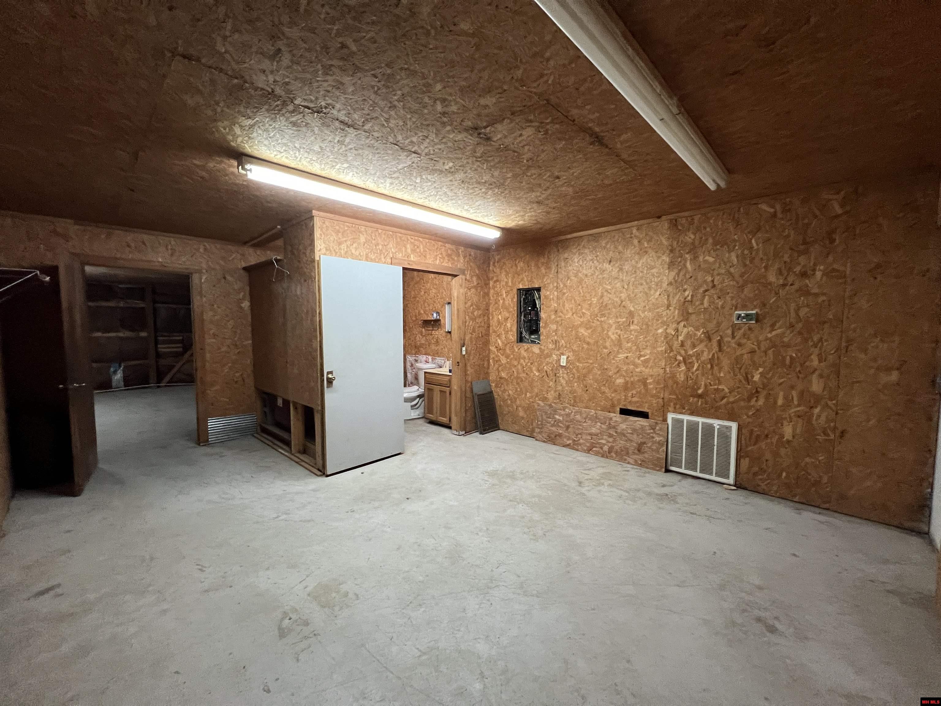 80 CR 842 Henderson, AR