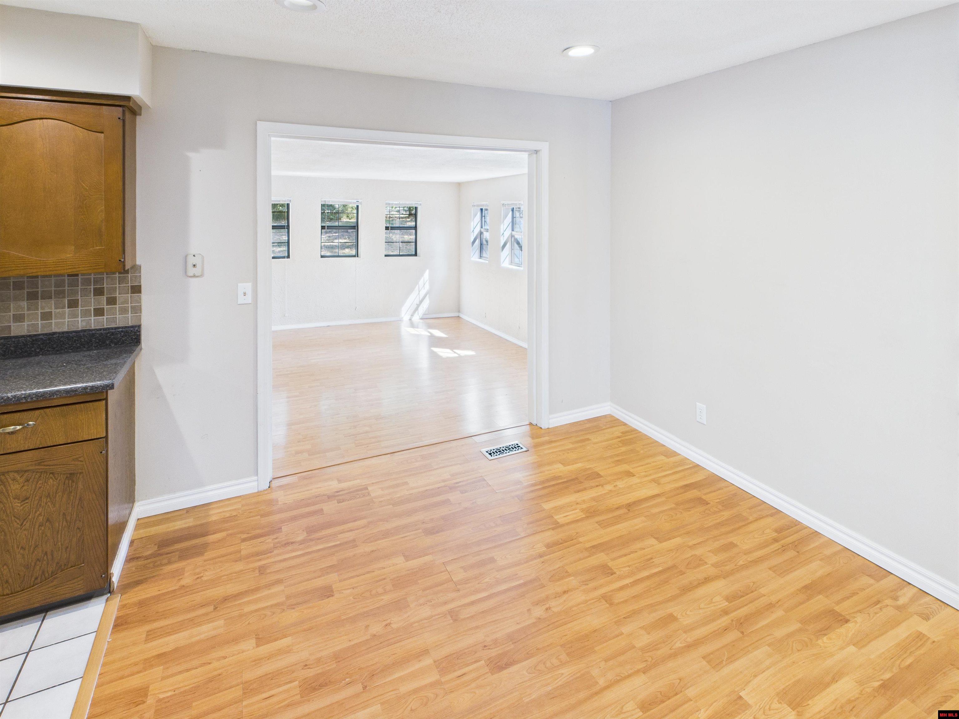 1138 Meadowcrest Drive