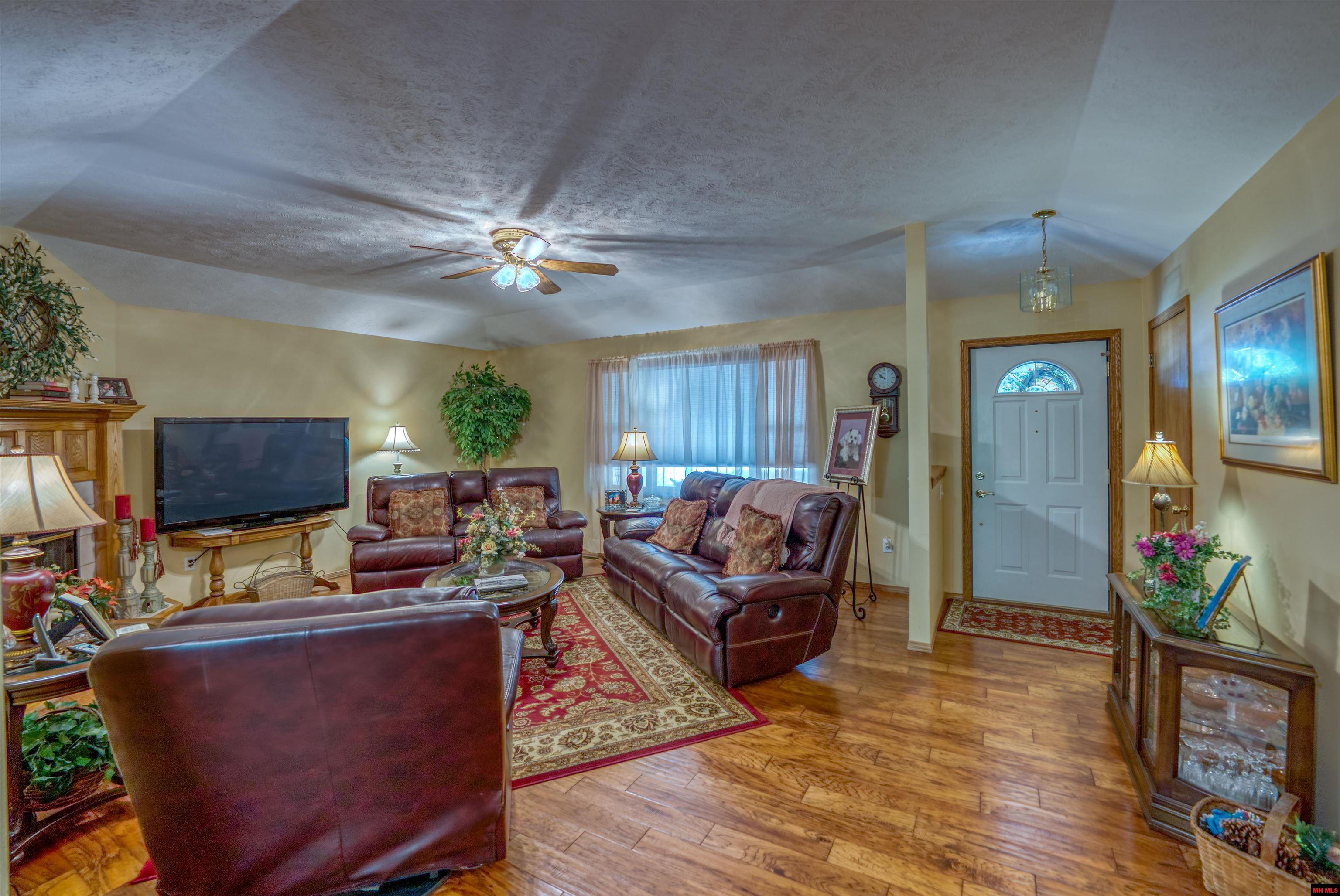 654 MALLARD POINT ROAD Mountain Home, AR