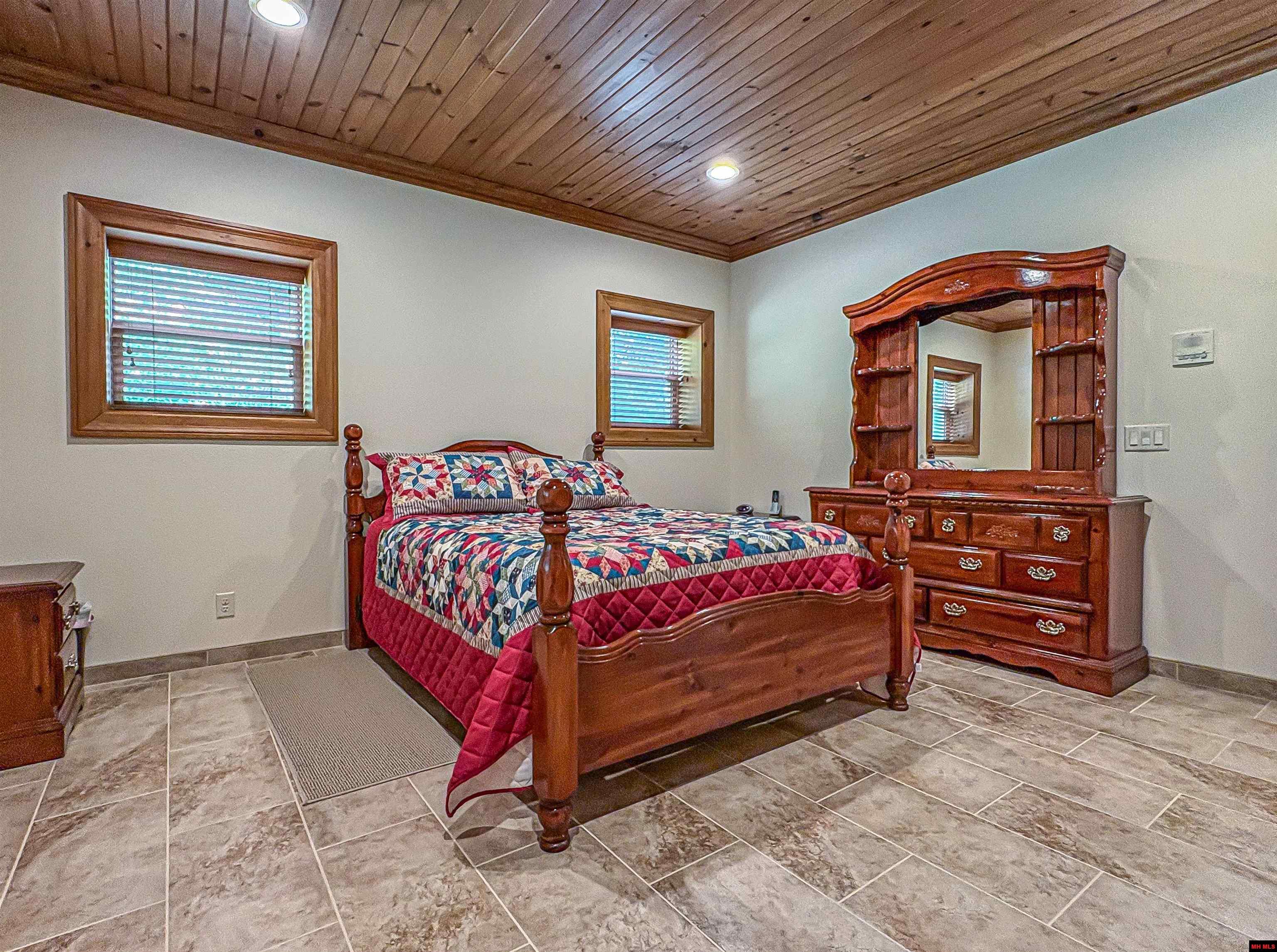 418 Dogwood Ridge Terrace