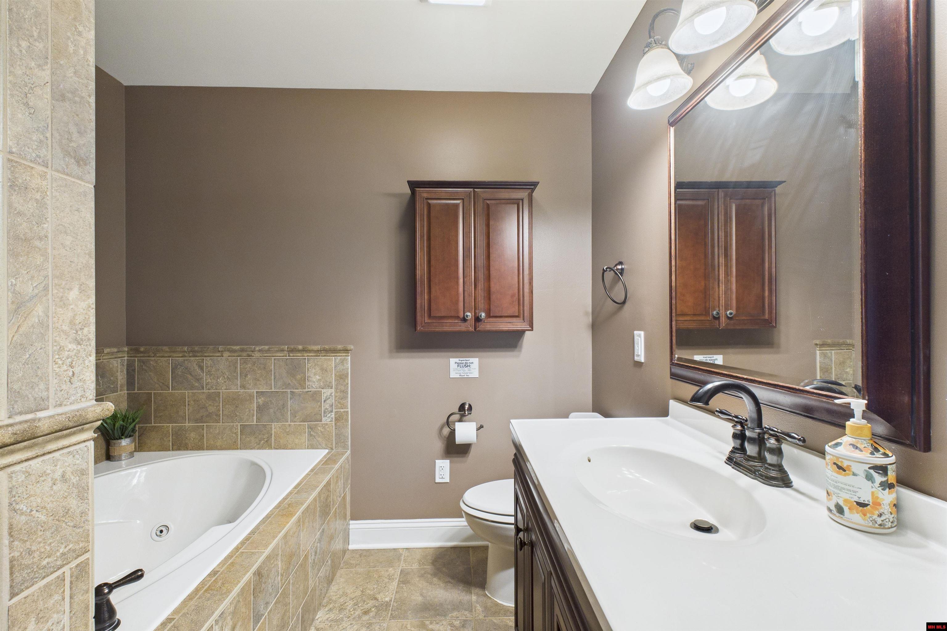 205 Cooper Kate Trail