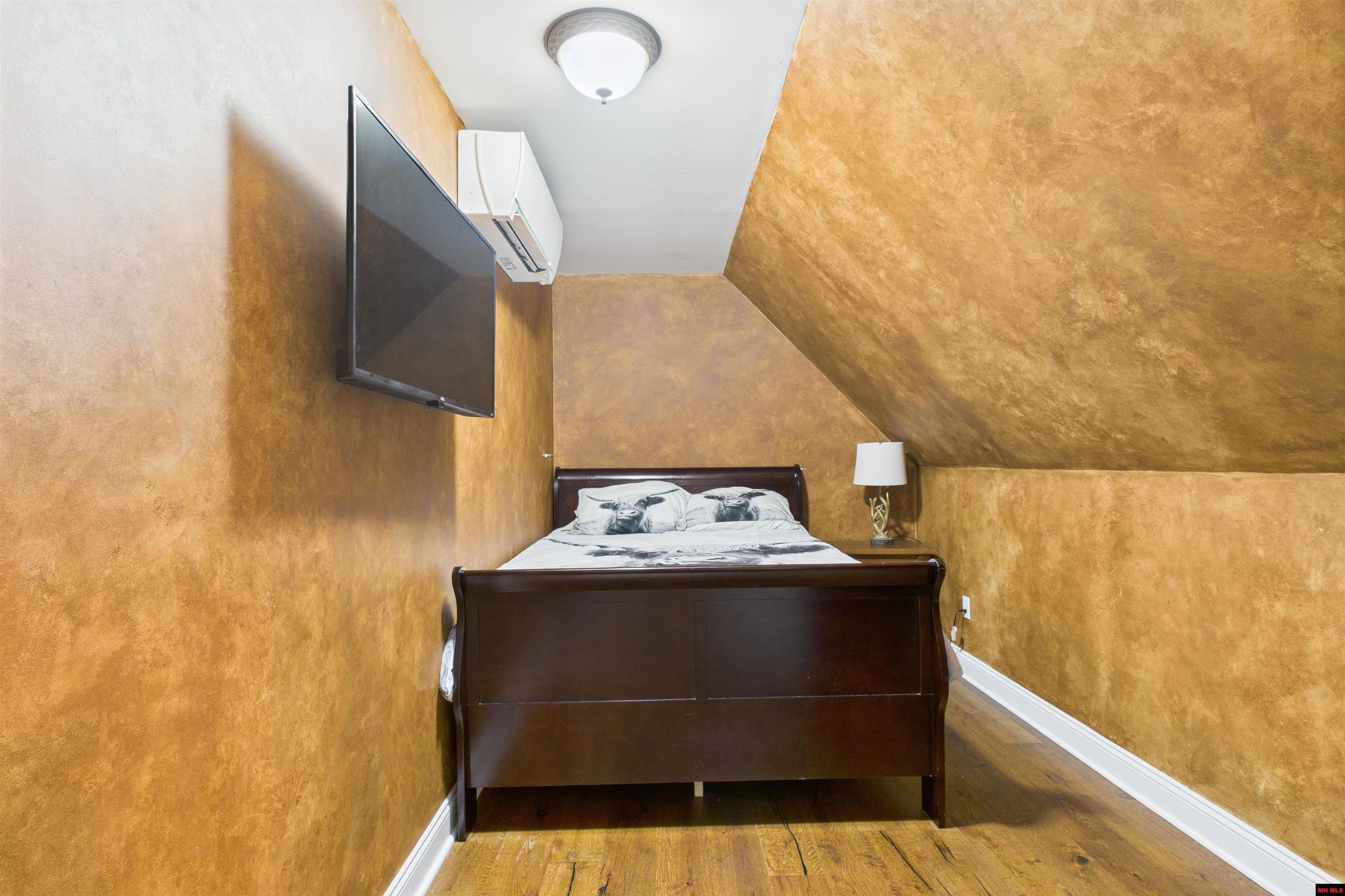 205 Cooper Kate Trail