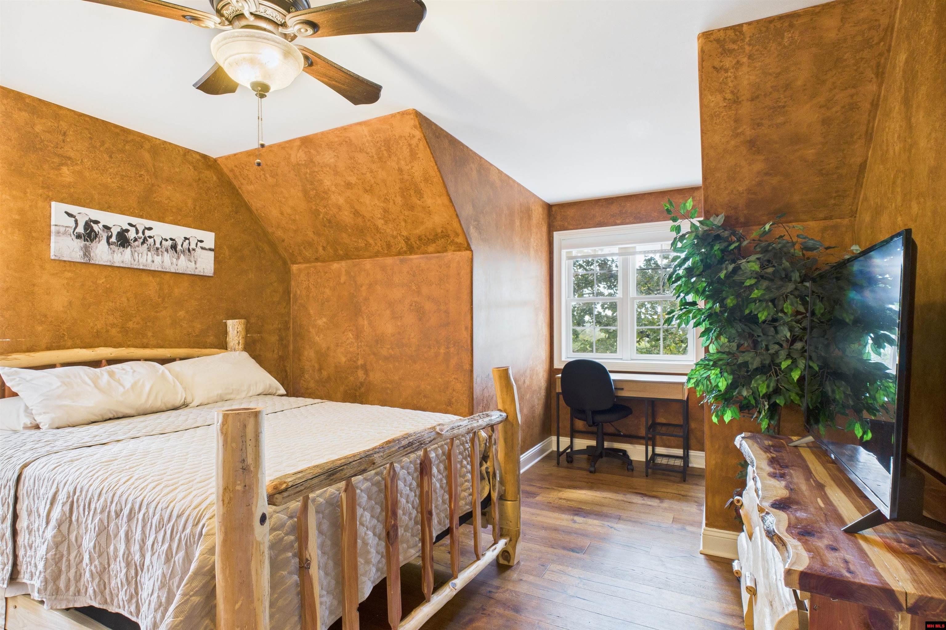 205 Cooper Kate Trail