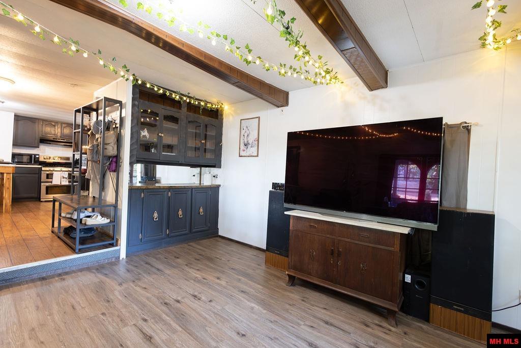 10452 HWY 5 SOUTH Salesville, AR