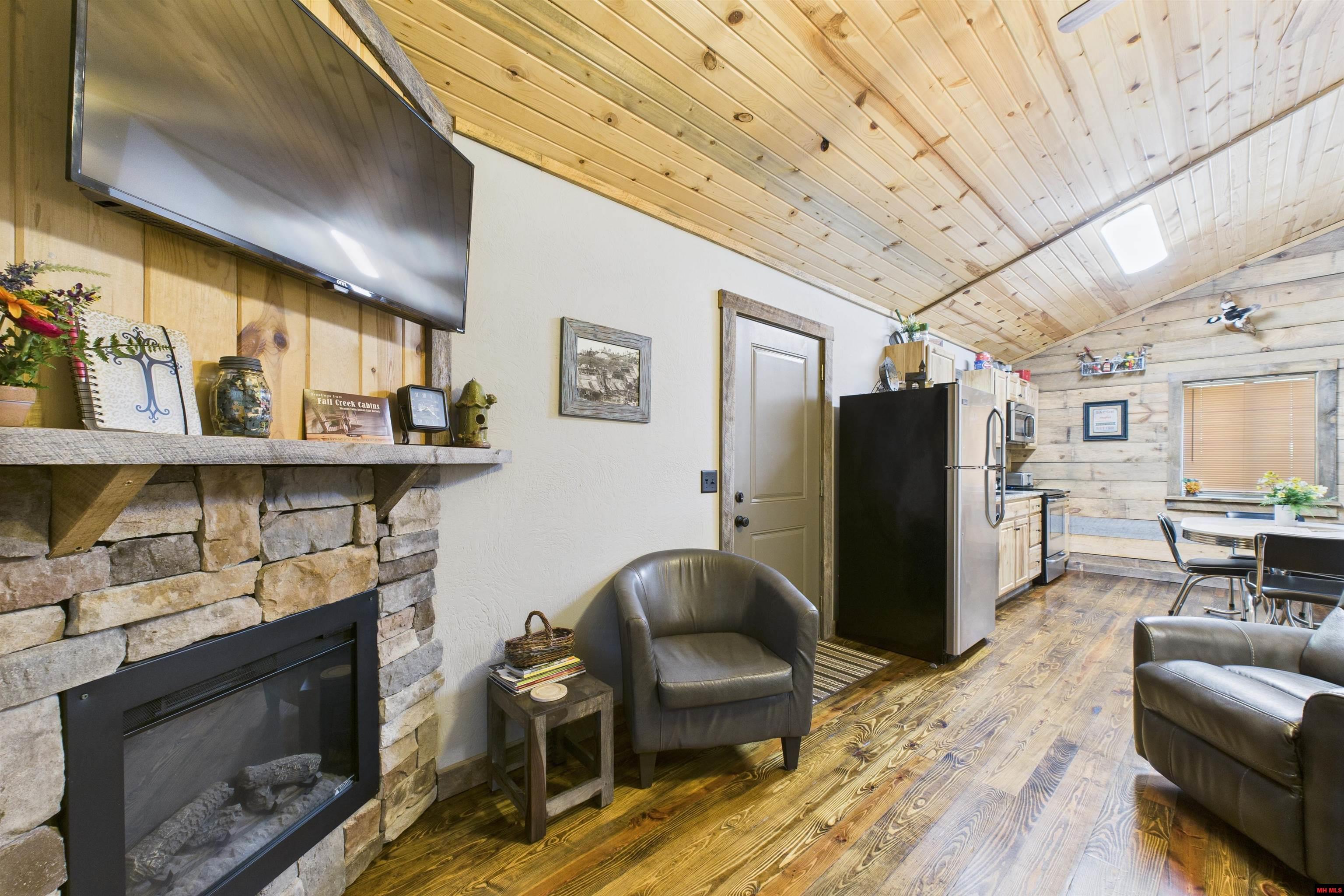 35 CHRISTENSEN ROAD Mountain Home, AR