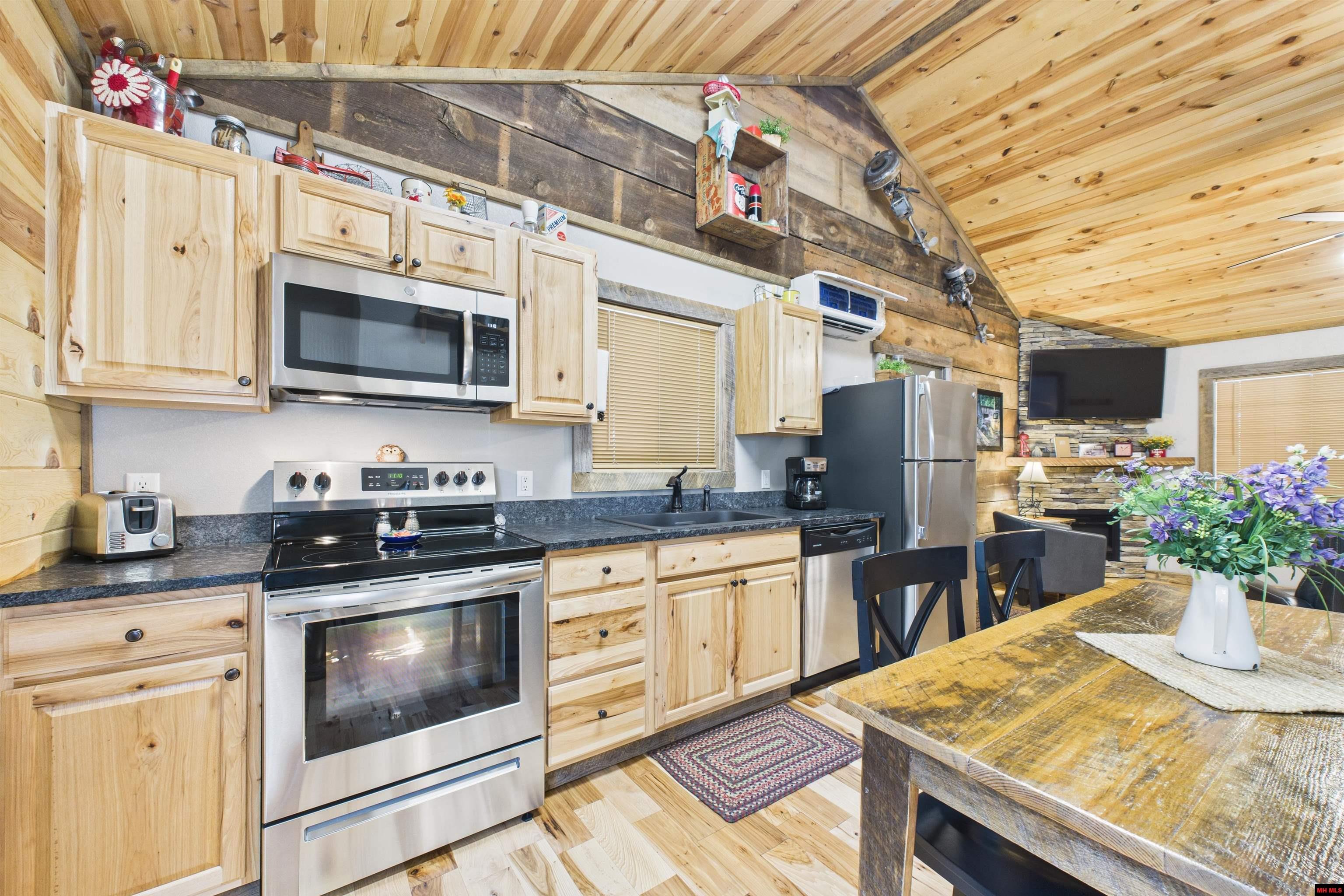 35 CHRISTENSEN ROAD Mountain Home, AR