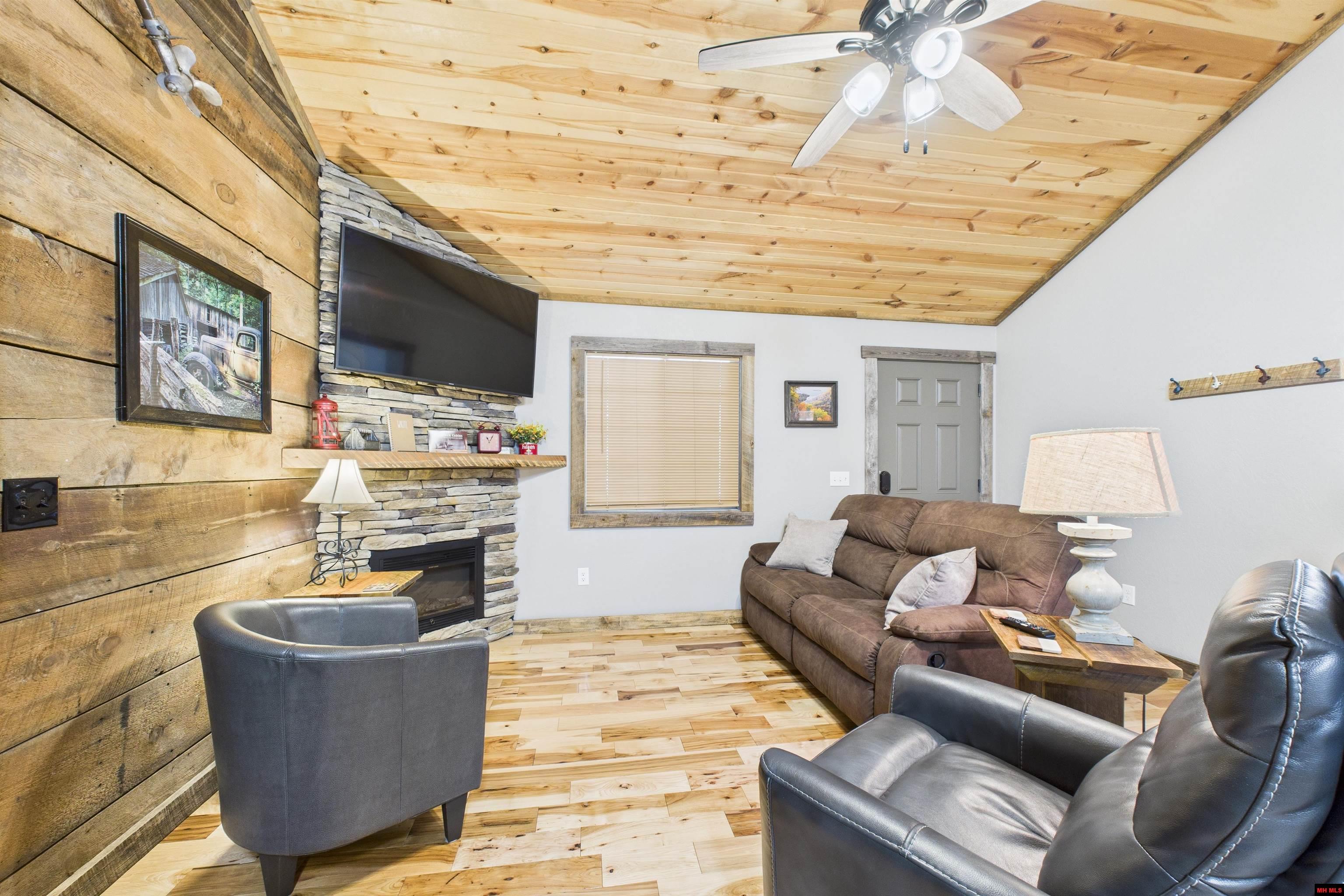 35 CHRISTENSEN ROAD Mountain Home, AR