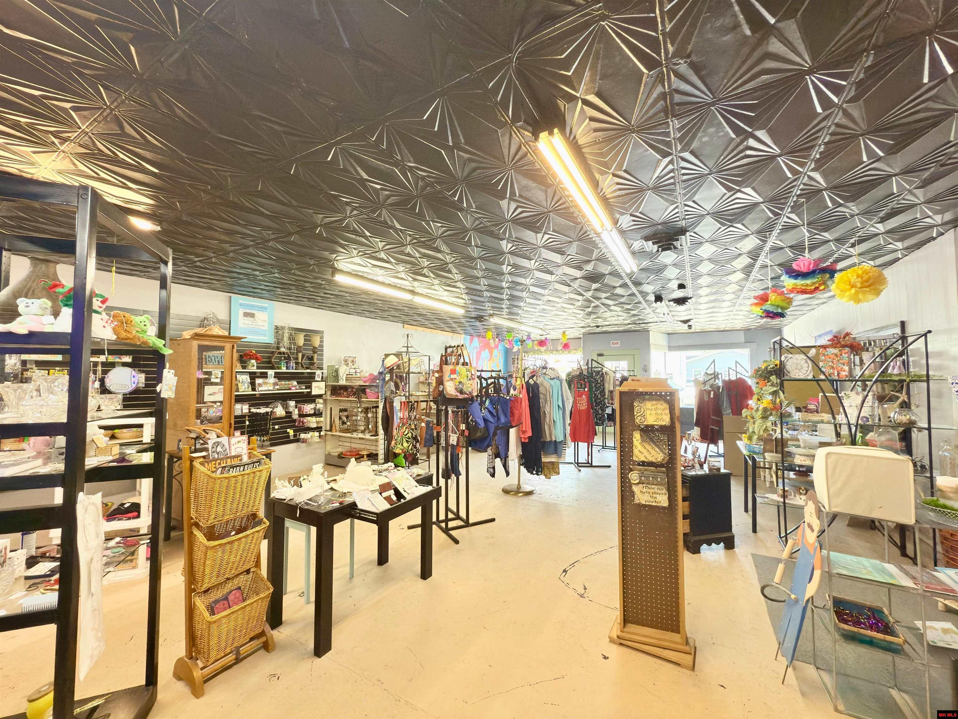 201 & 203 Main Street