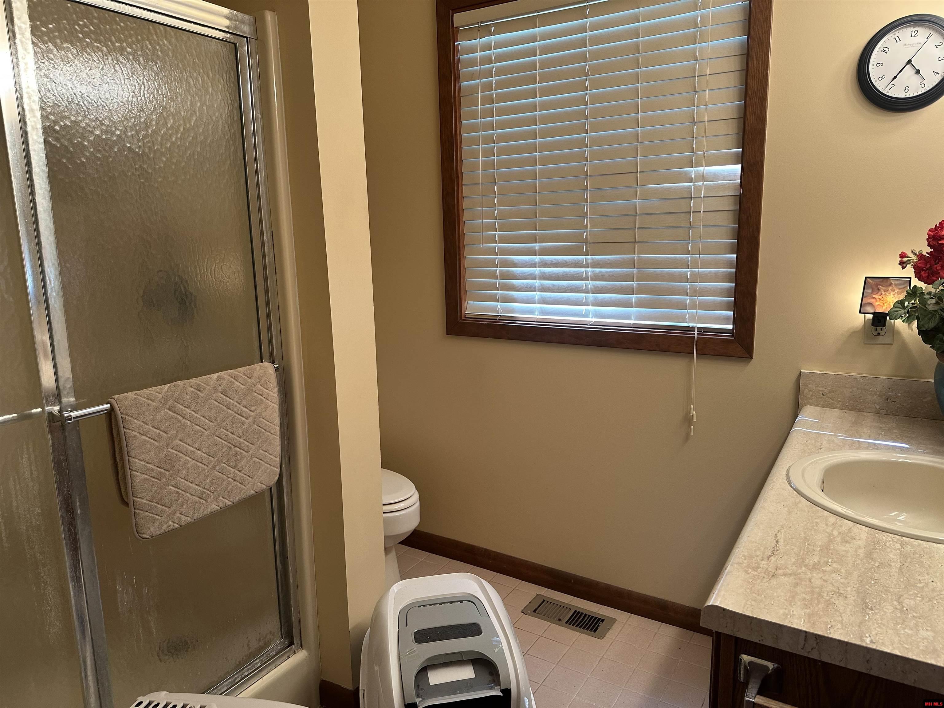 1403 Jordan Landing Road