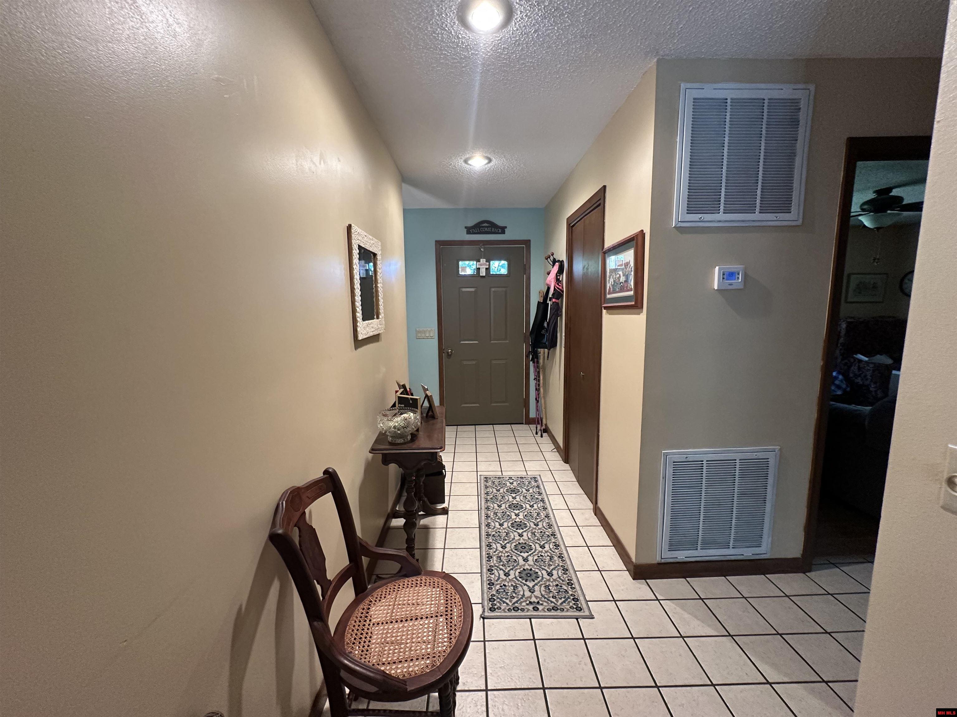 1403 Jordan Landing Road