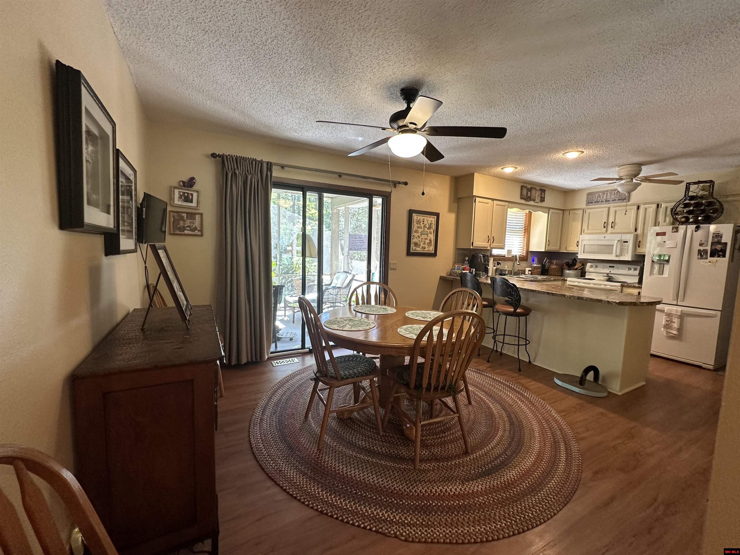 1403 Jordan Landing Road