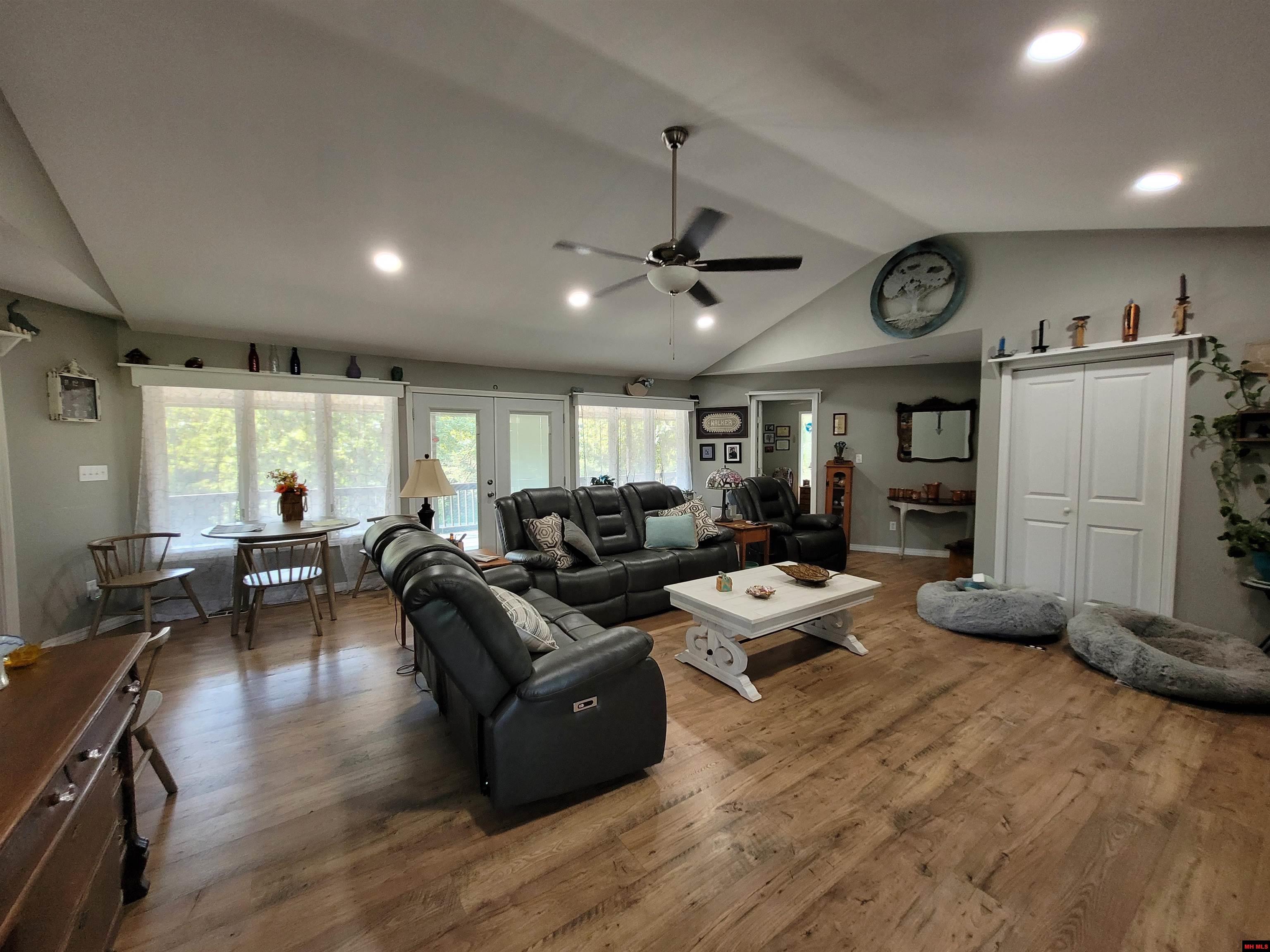 310 W Green Valley Drive