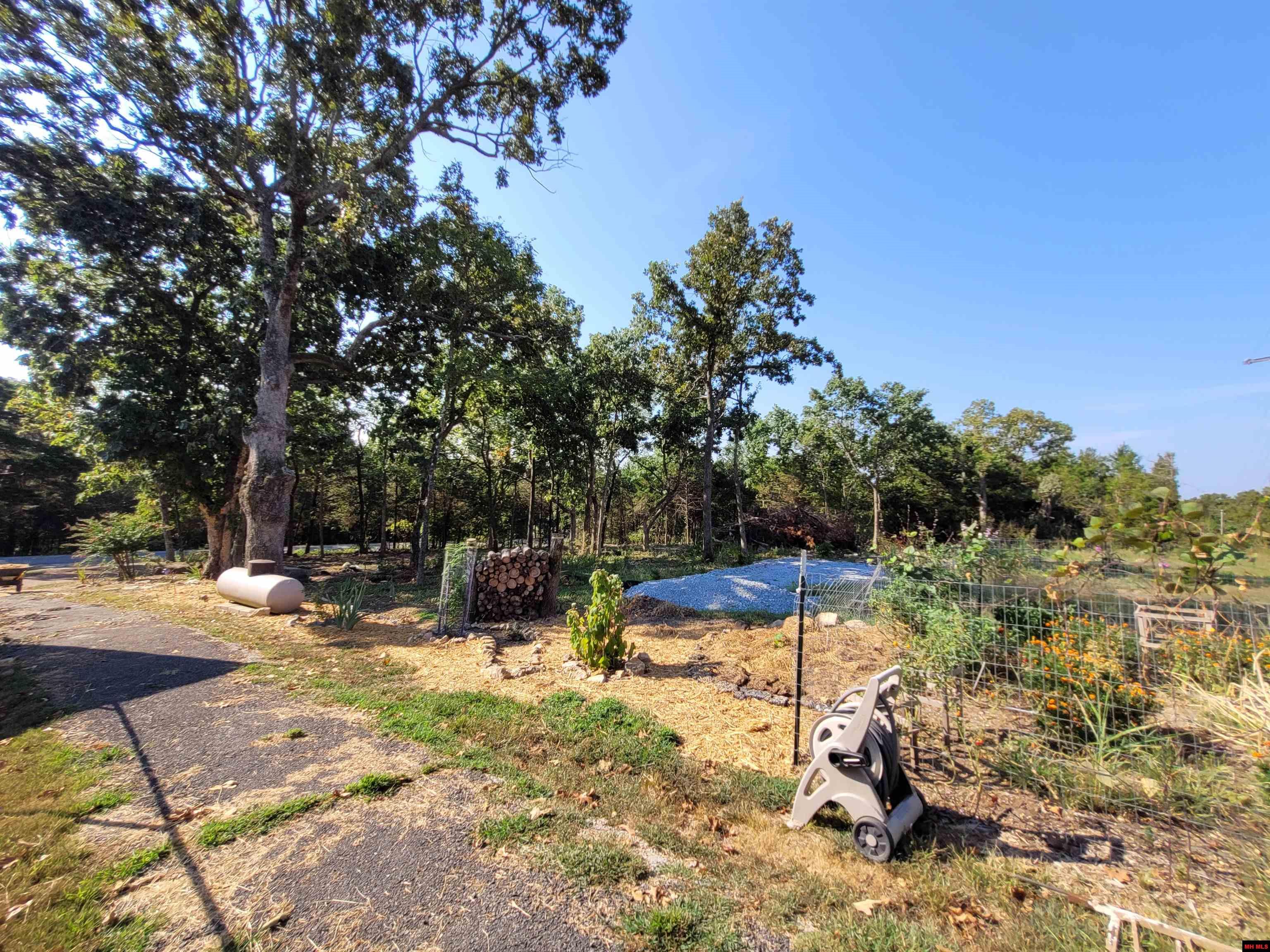 310 W Green Valley Drive