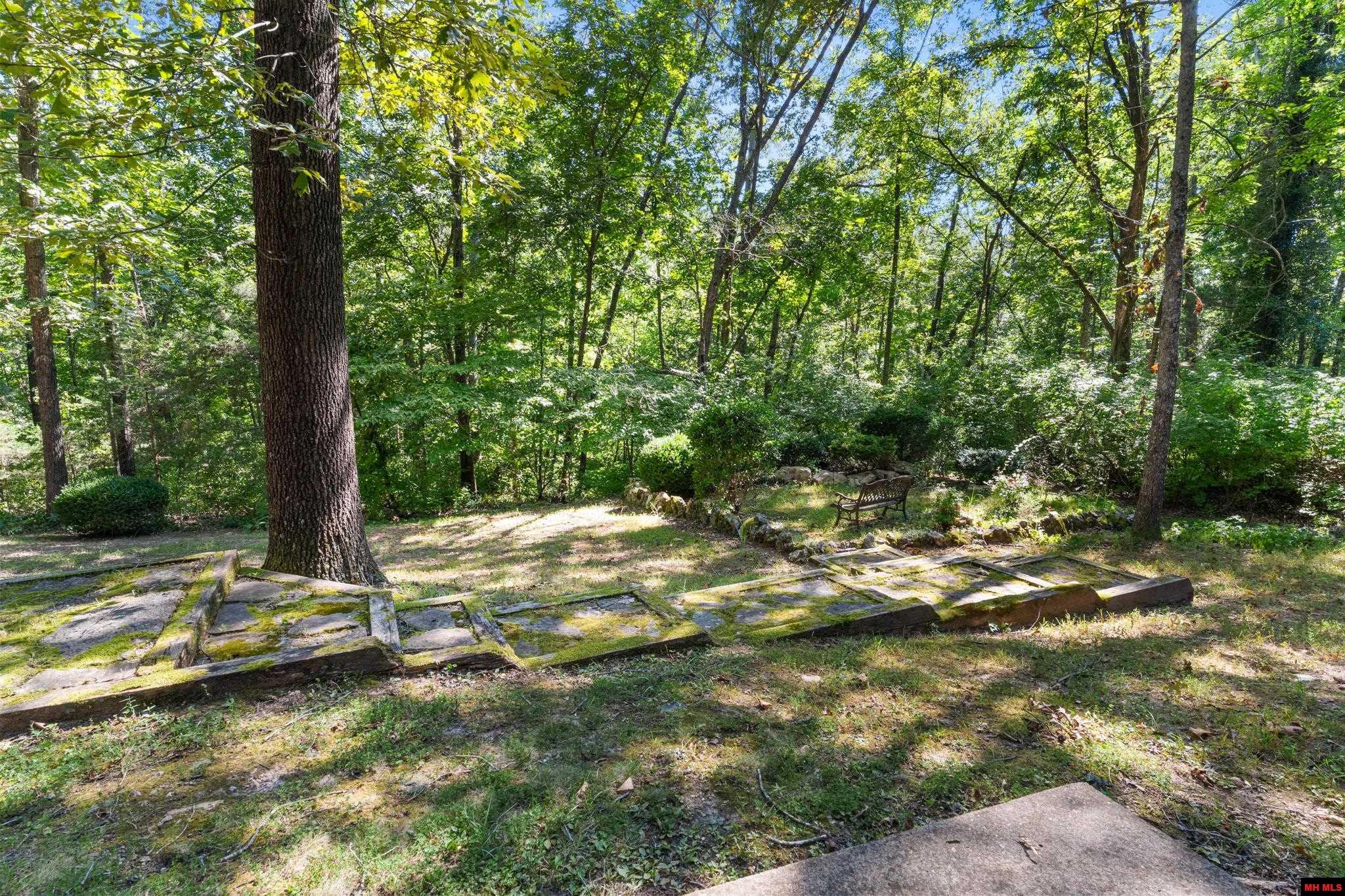 135 Blue Cedar Drive