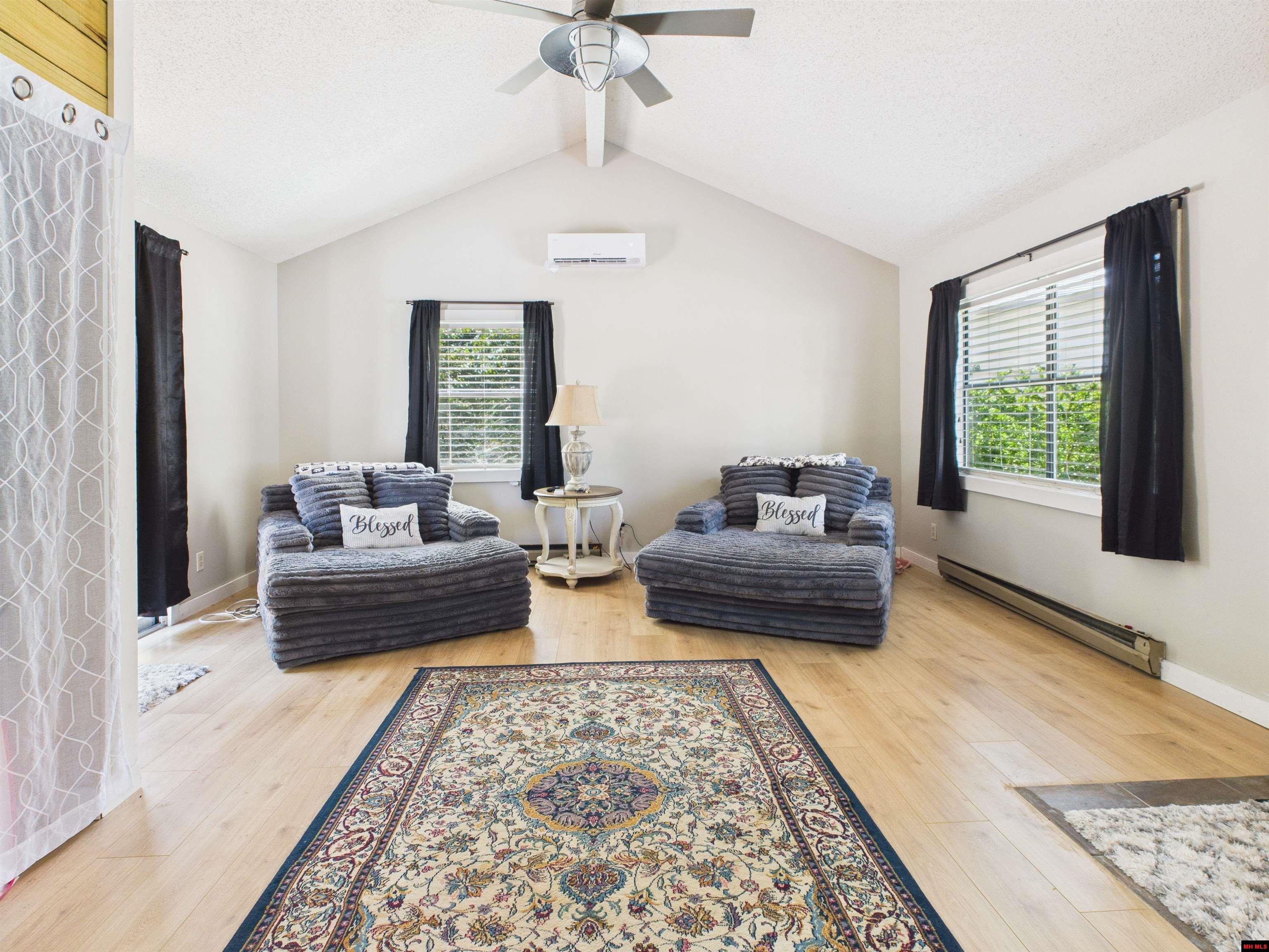 311 Mallard Point Road