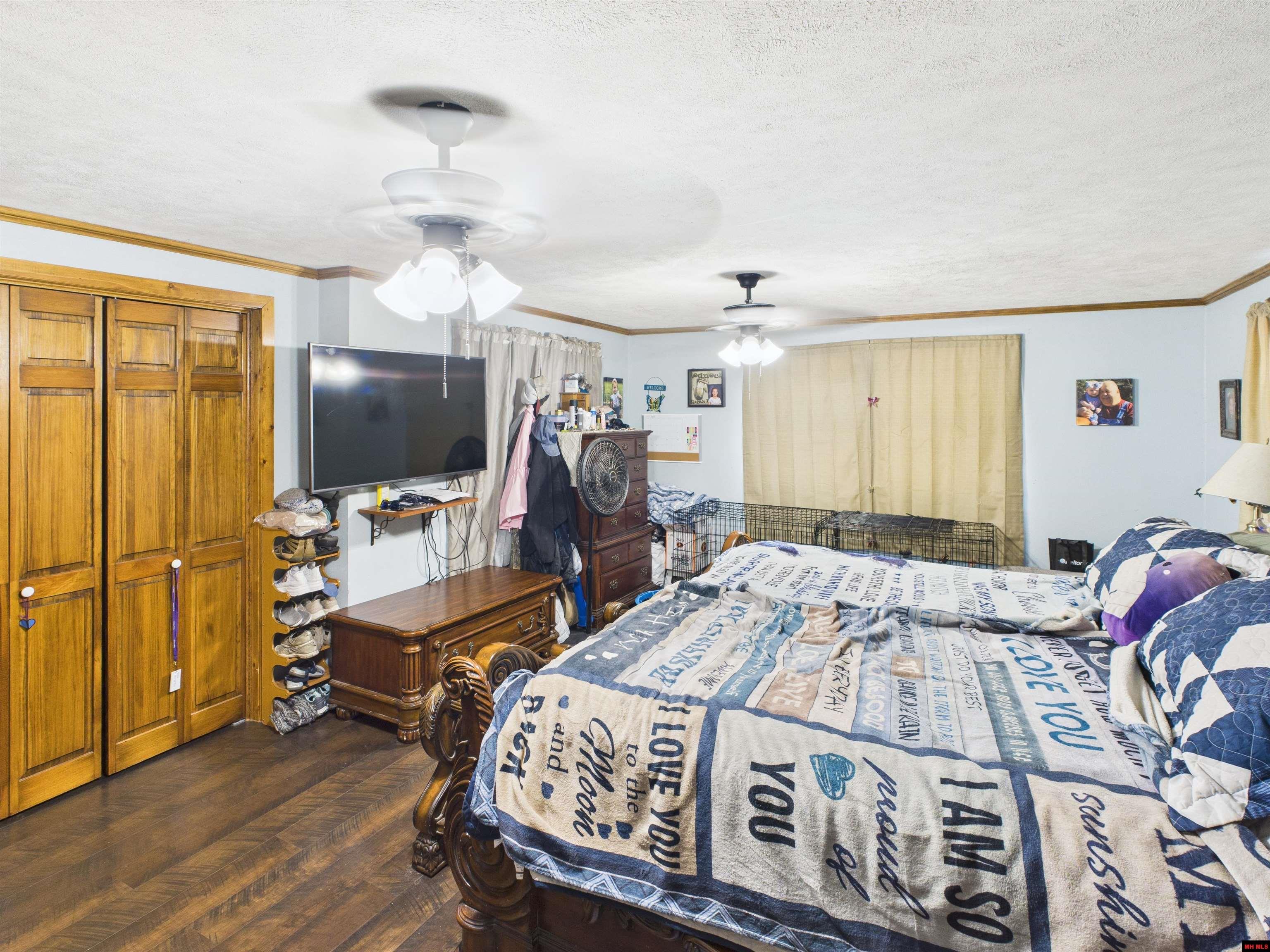 210 Northwest Street