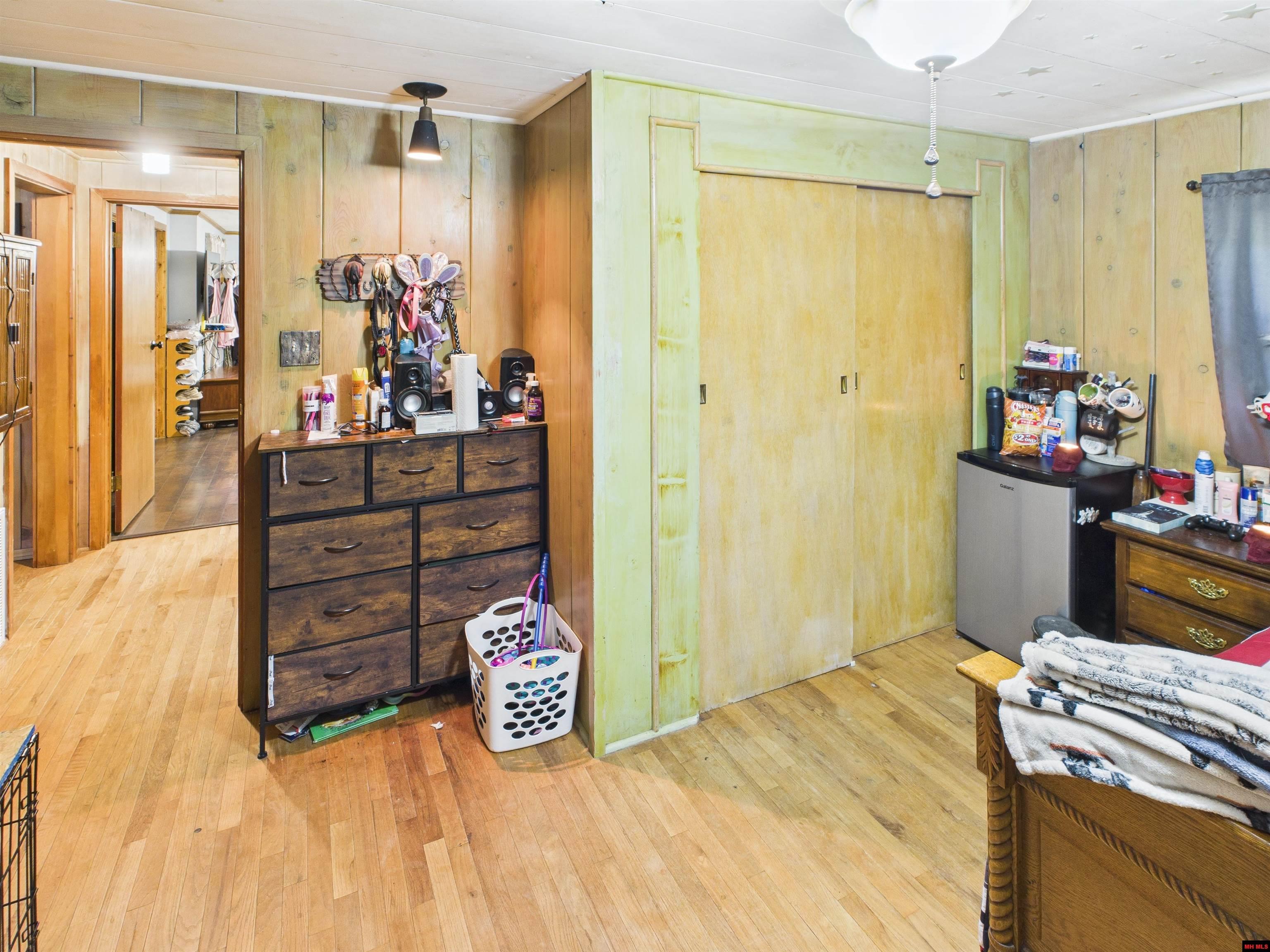 210 Northwest Street