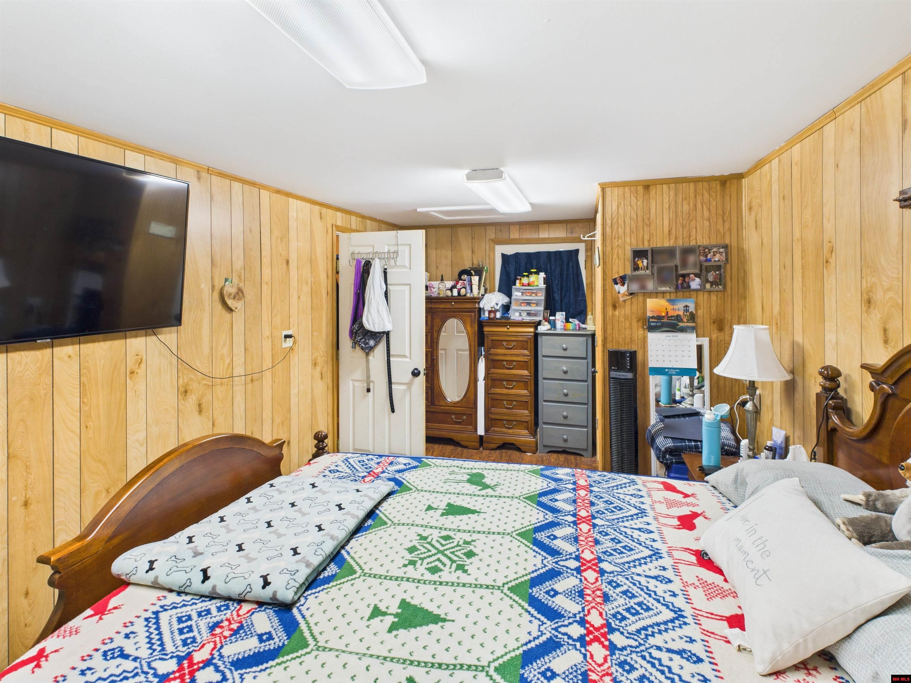 210 Northwest Street