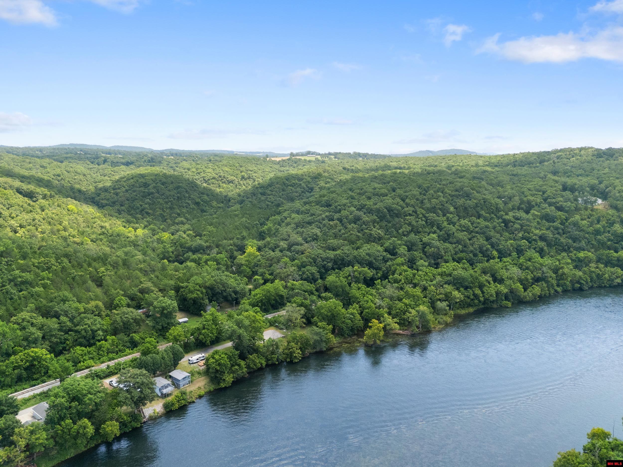 328 & 361 Rim Shoals Lane