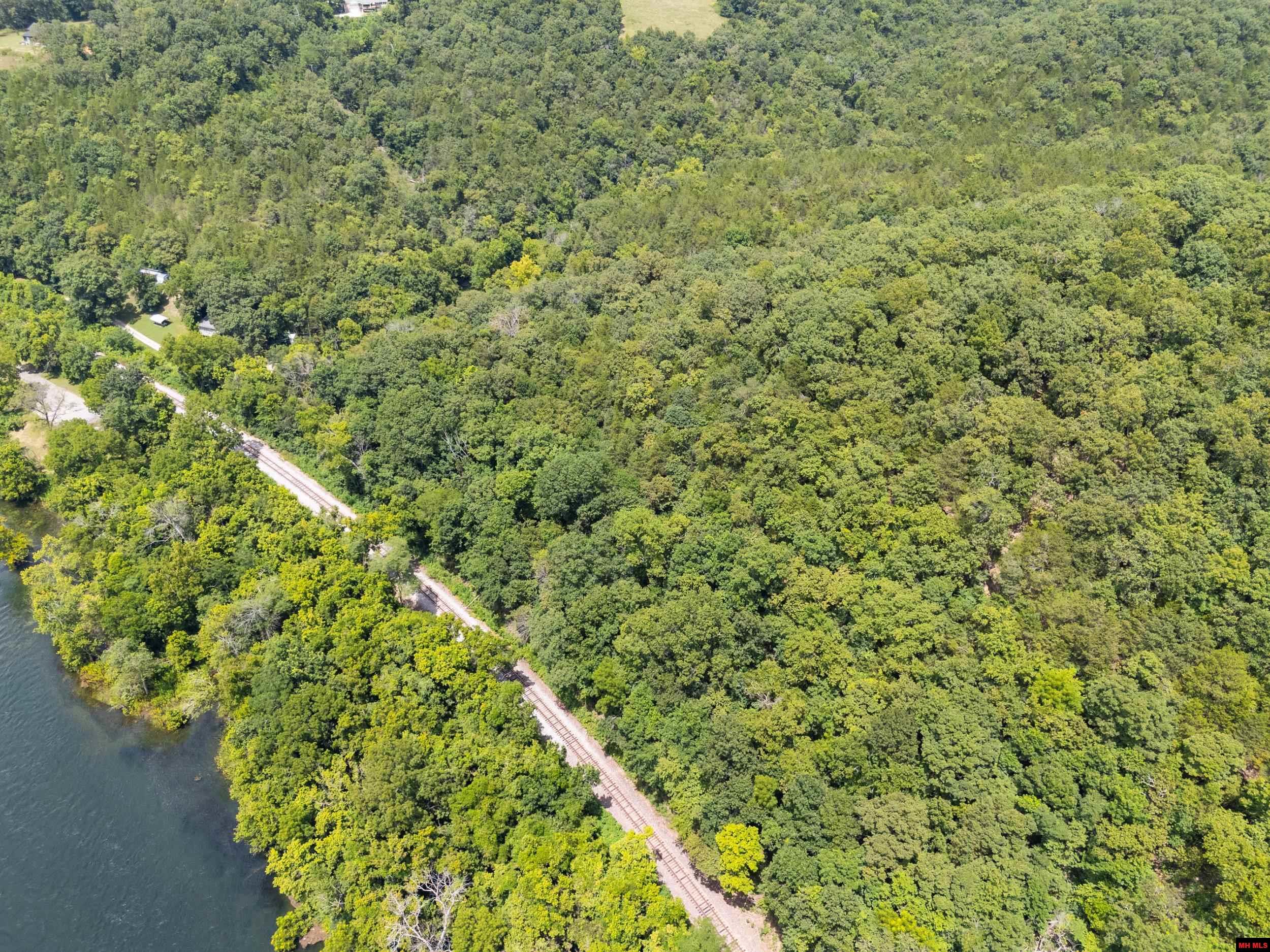 328 & 361 Rim Shoals Lane