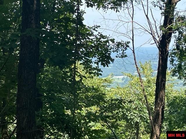 3721 Thousand Oaks Drive