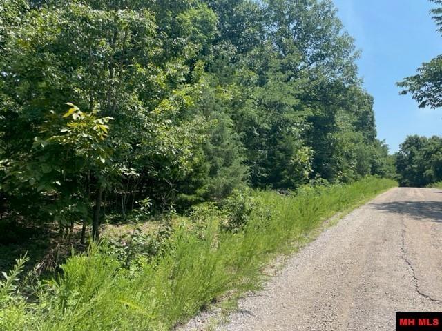 3721 Thousand Oaks Drive