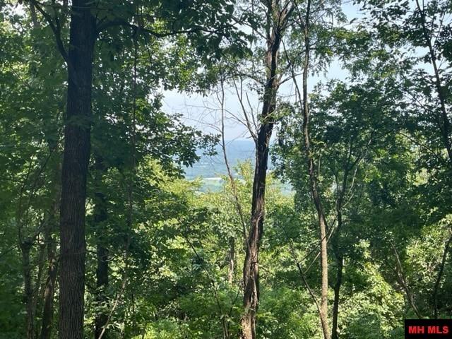 3721 Thousand Oaks Drive