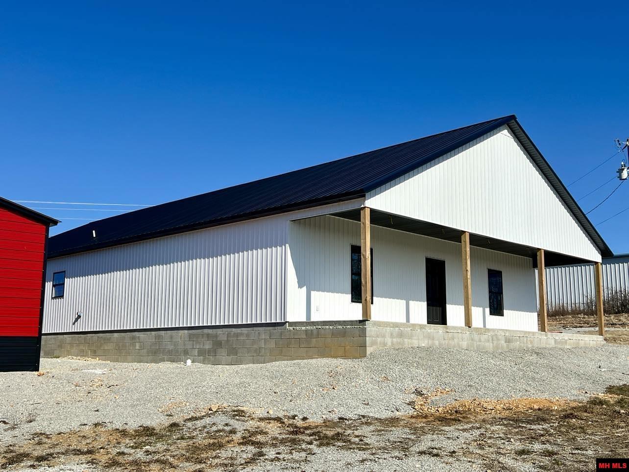 14227 Hwy 62 East