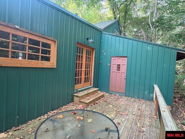 271 Old Rush Creek Road