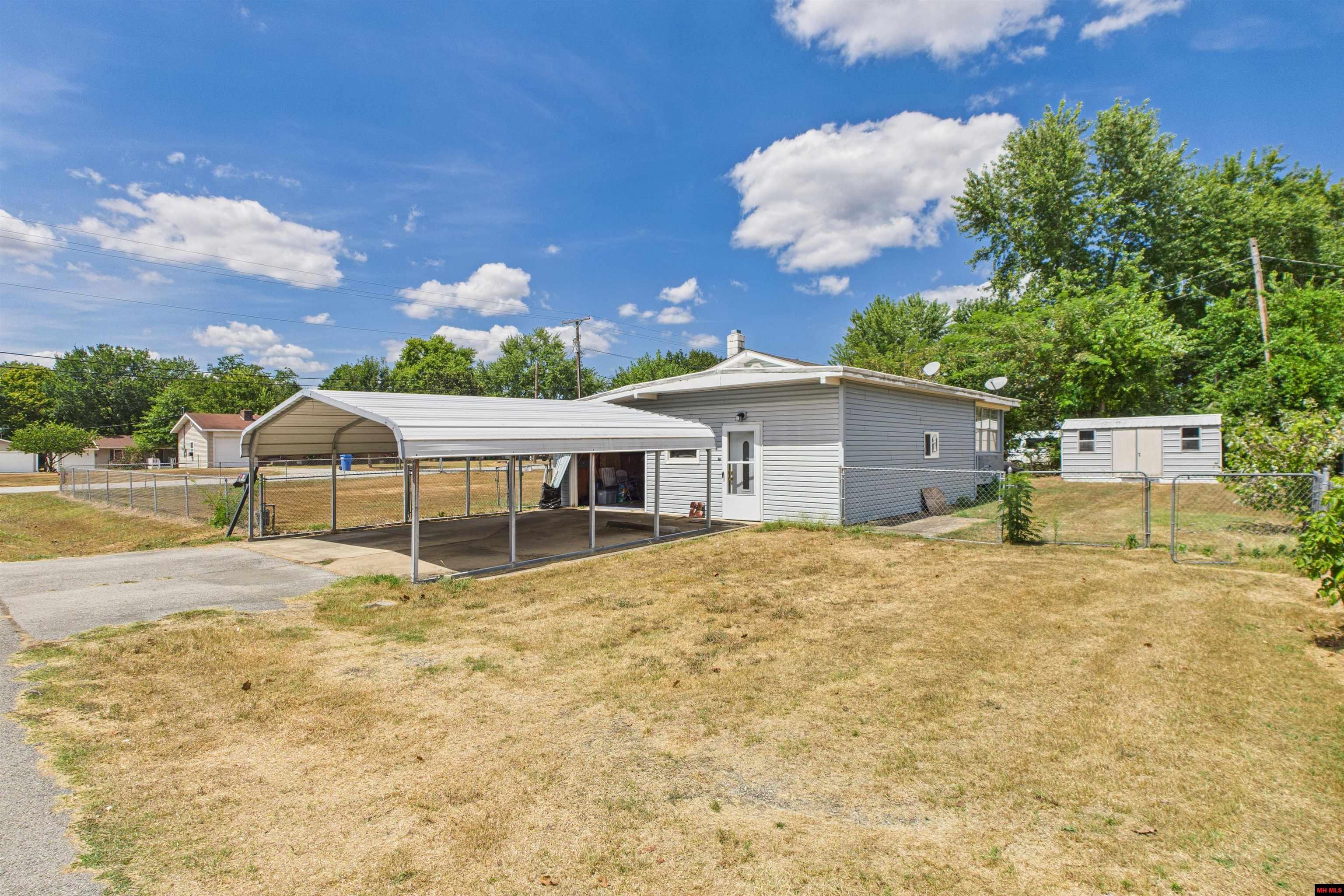 111 S Johnson Street