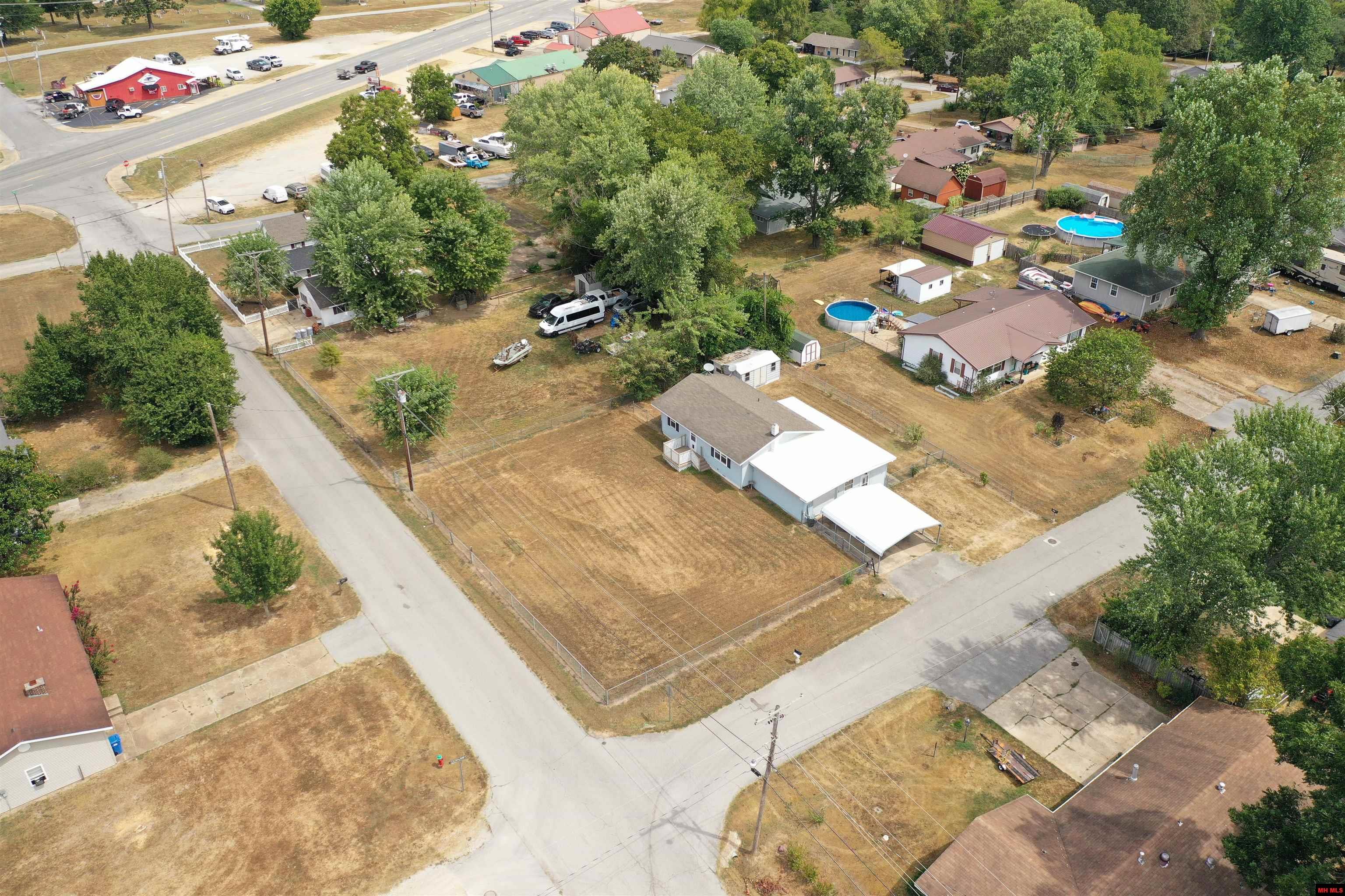 111 S Johnson Street