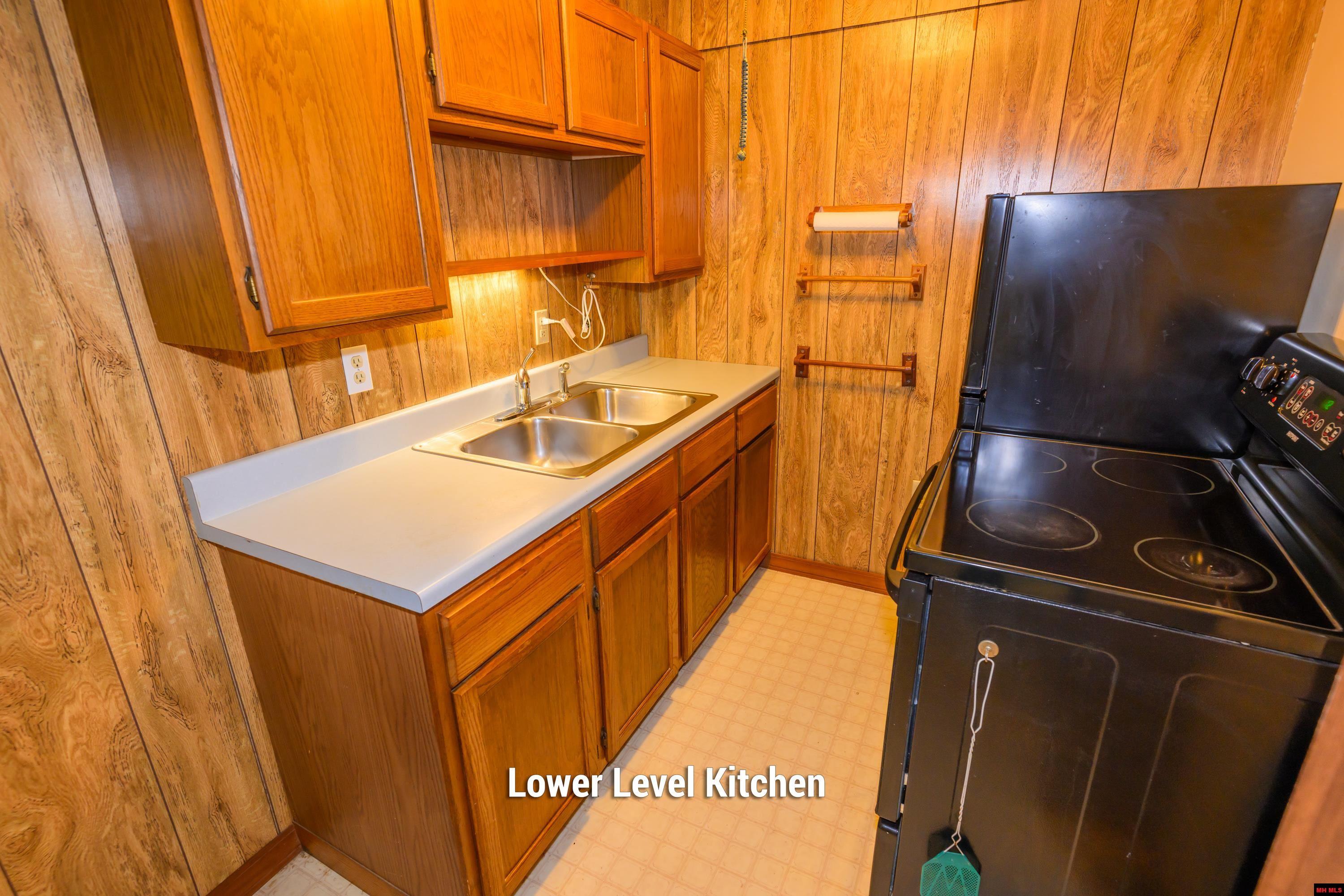 3085 SYCAMORE SPRINGS ROAD Mountain Home, AR